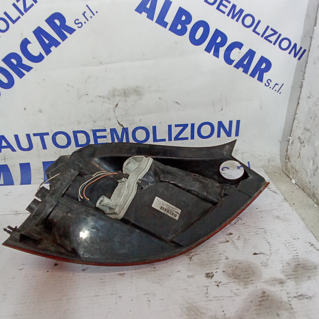 fanale stop posteriore destro renault megane 3 porte anno 2003