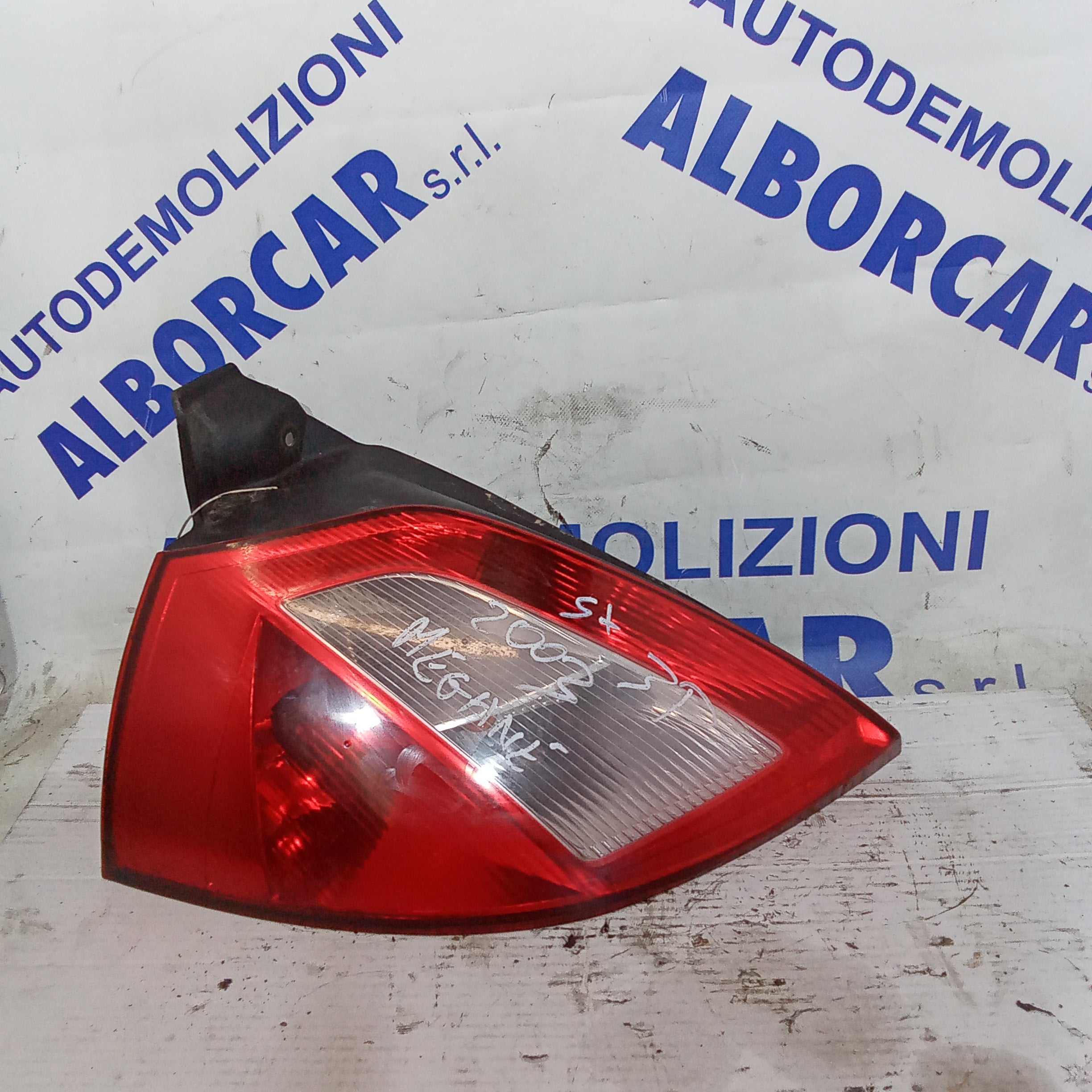 fanale stop posteriore sinistro renault megane 3 porte anno 2003
