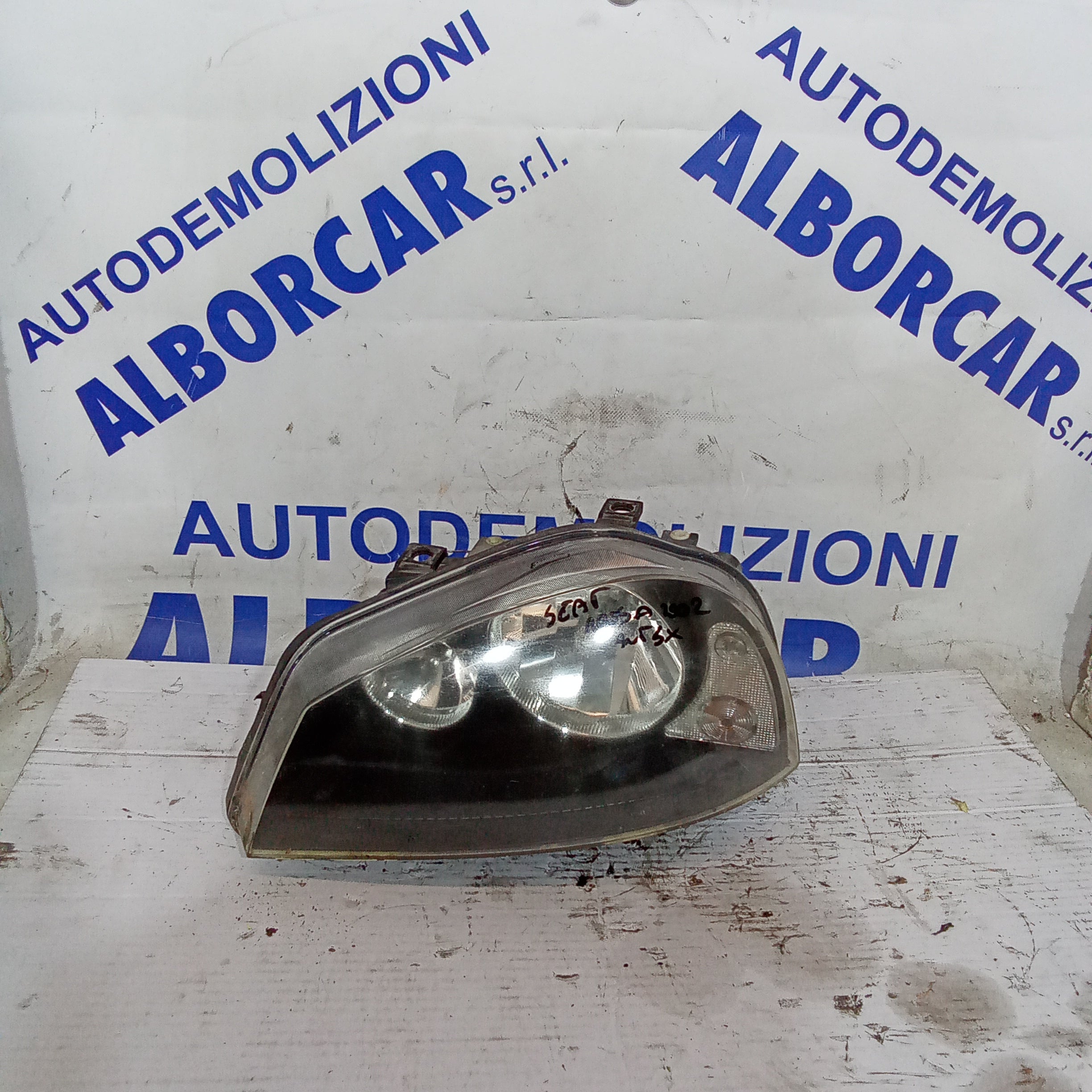 fanale faro anteriore sinistro seat arosa anno 2002