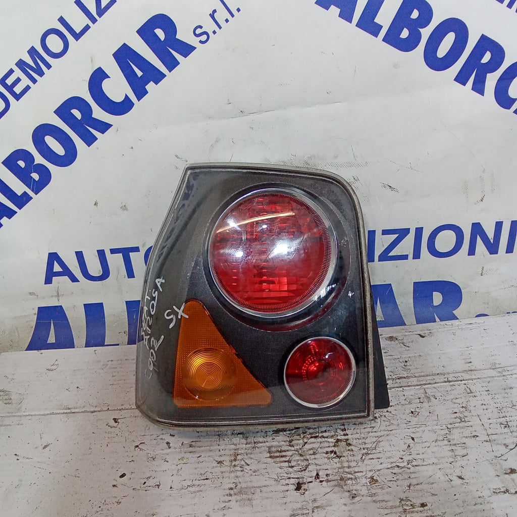 fanale stop posteriore sinistro seat arosa anno 2002