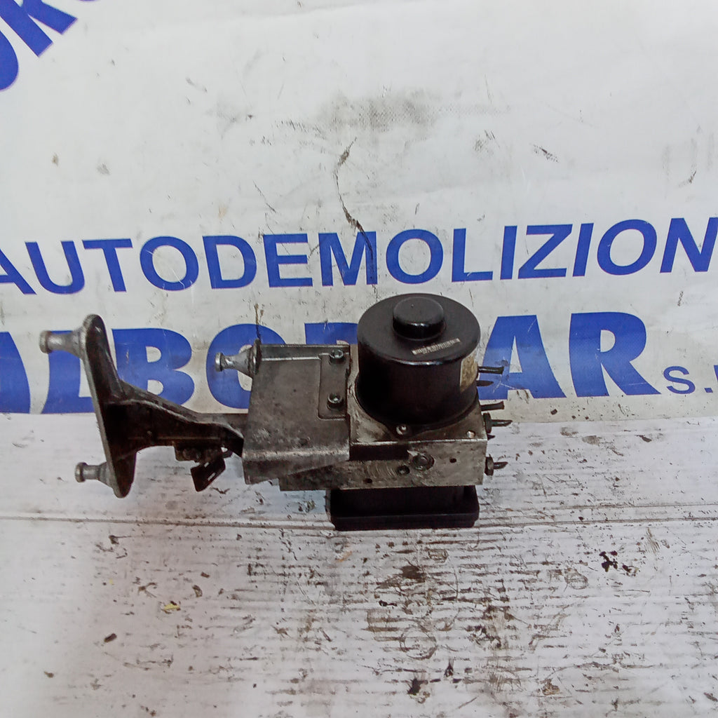 ABS pump control unit Mercedes C220 year 2001 code A2095450232