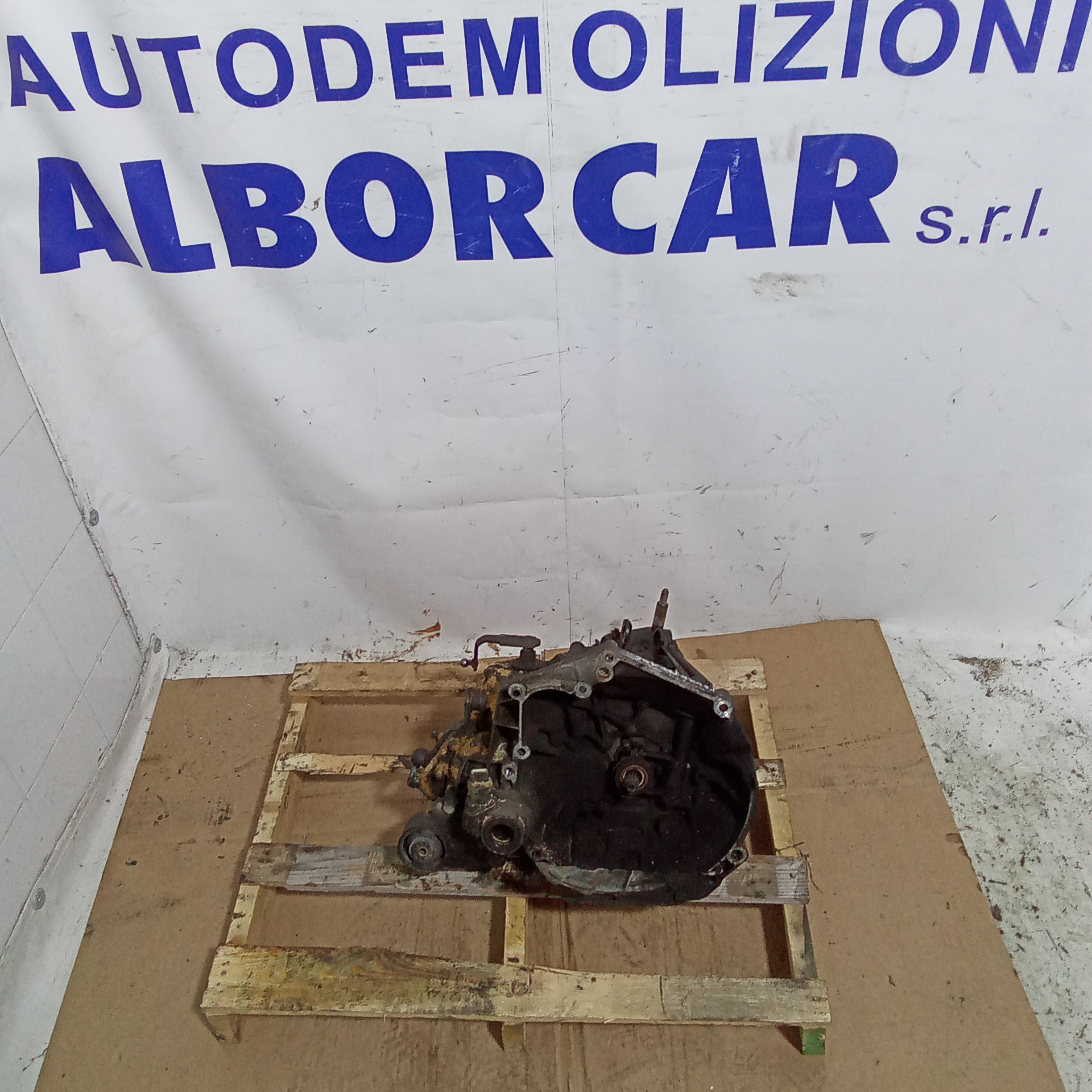 5-speed gearbox Peugeot 106 1.5 diesel year 1997