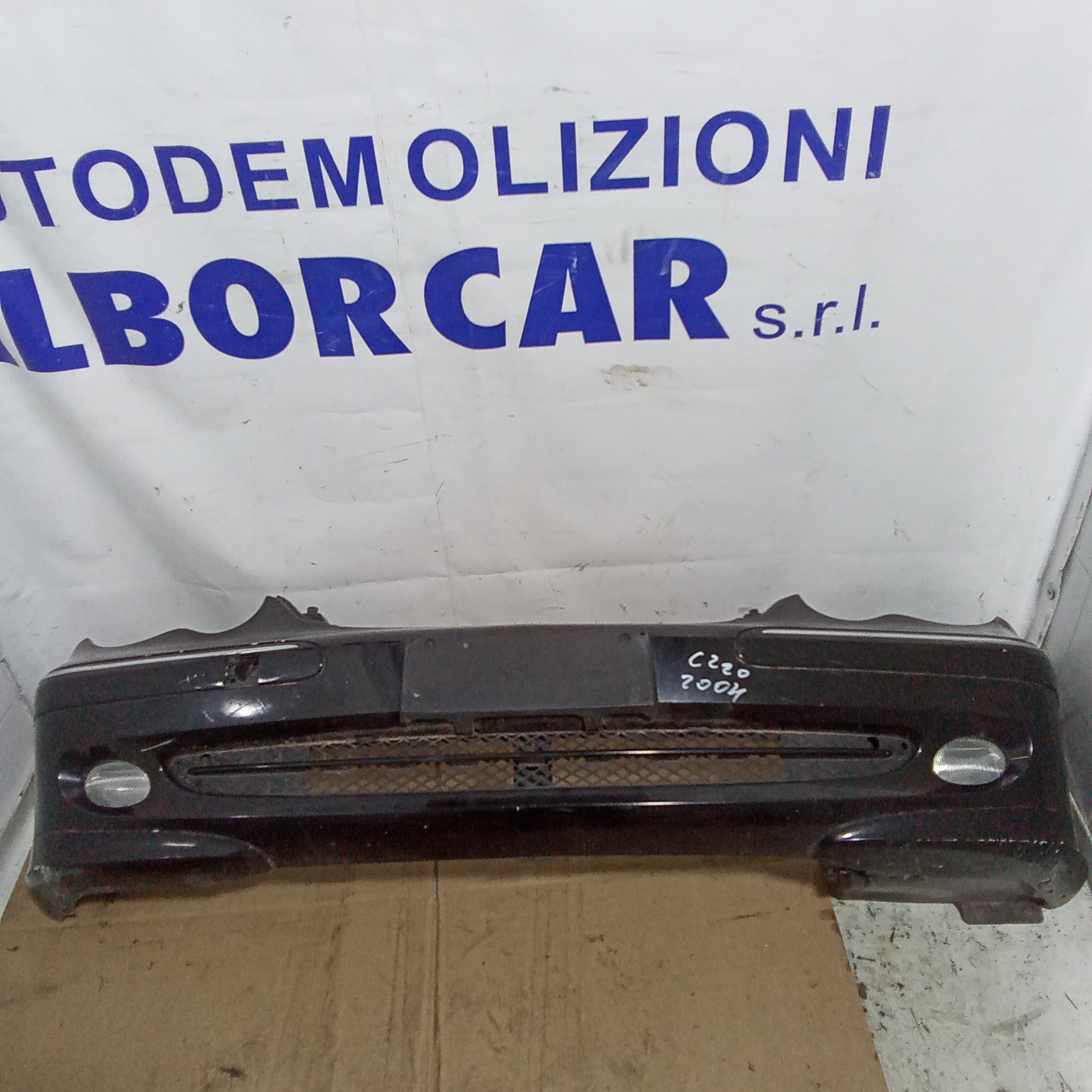 Front bumper Mercedes C220 year 2004
