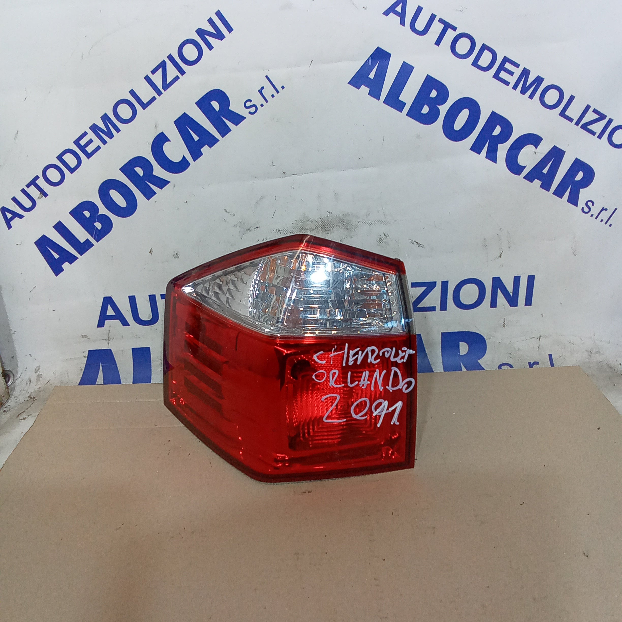 left rear stop light Chevrolet Orlando year 2011
