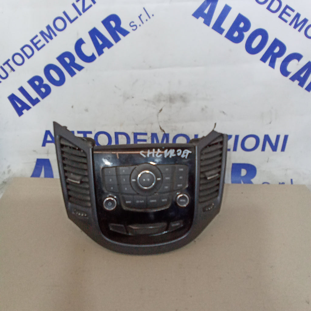 Chevrolet Orlando 2011 climate control unit, part number 95020067