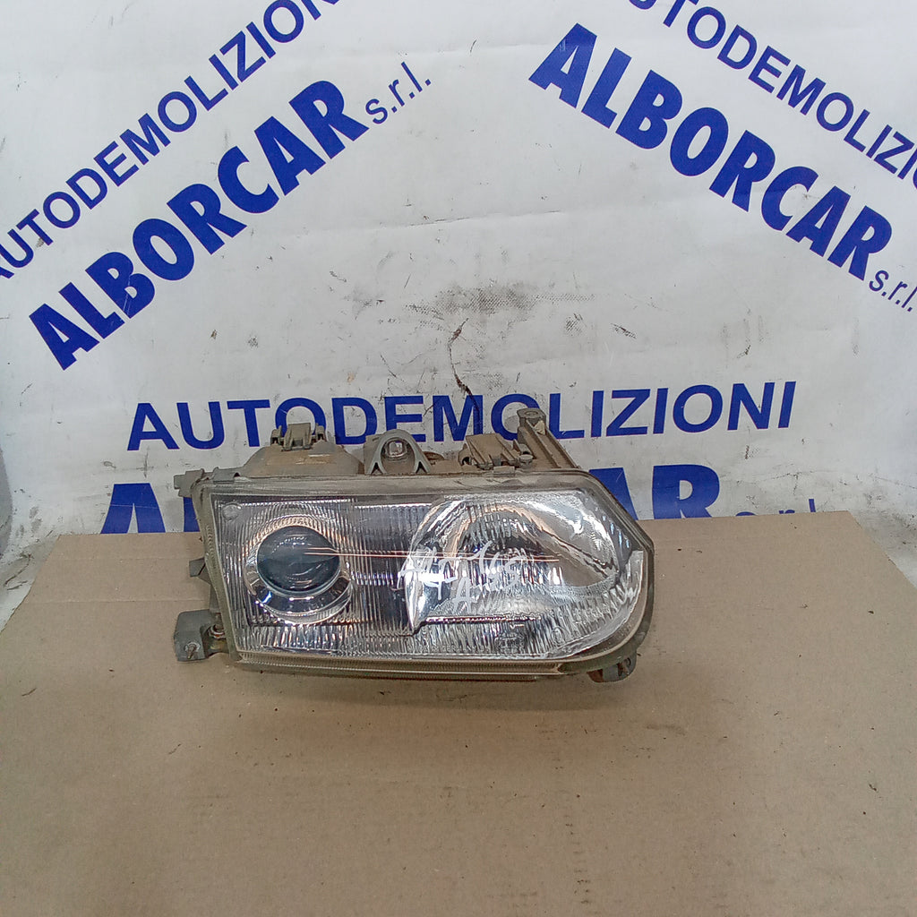 Alfa Romeo 145 1996 right front headlight