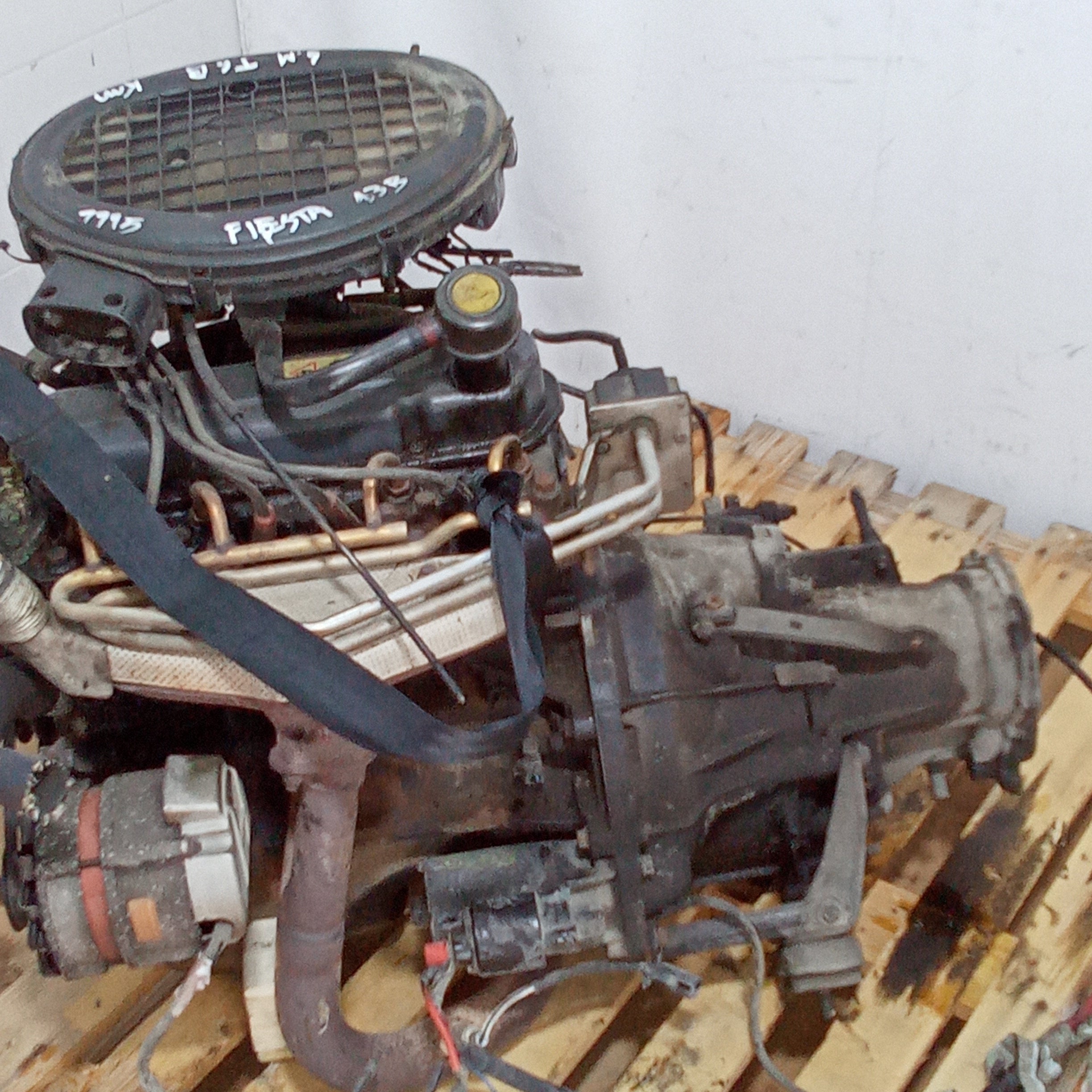 motore ford fiesta 1.3 benzina (completo) anno 1997 chilometri 150000