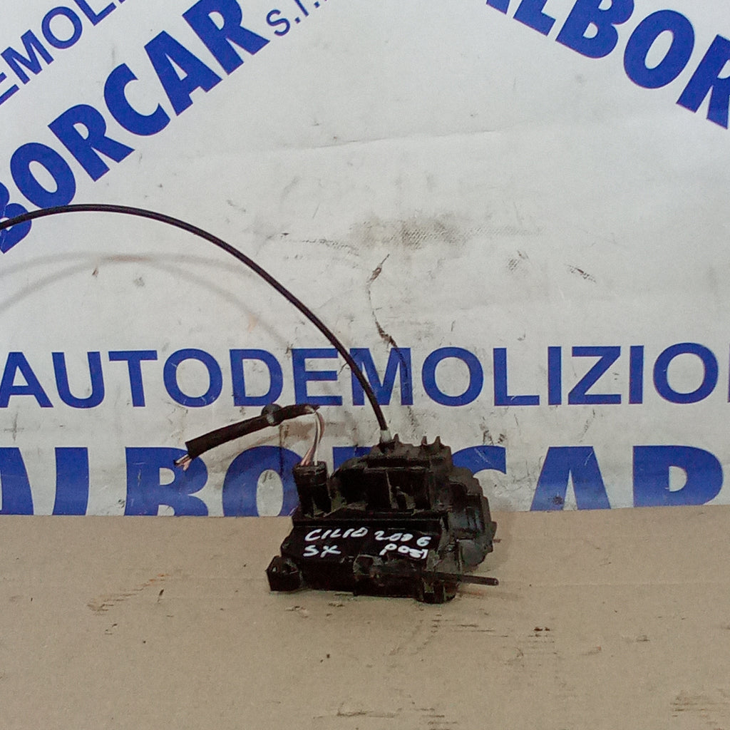 Renault Clio 2006 rear left door lock
