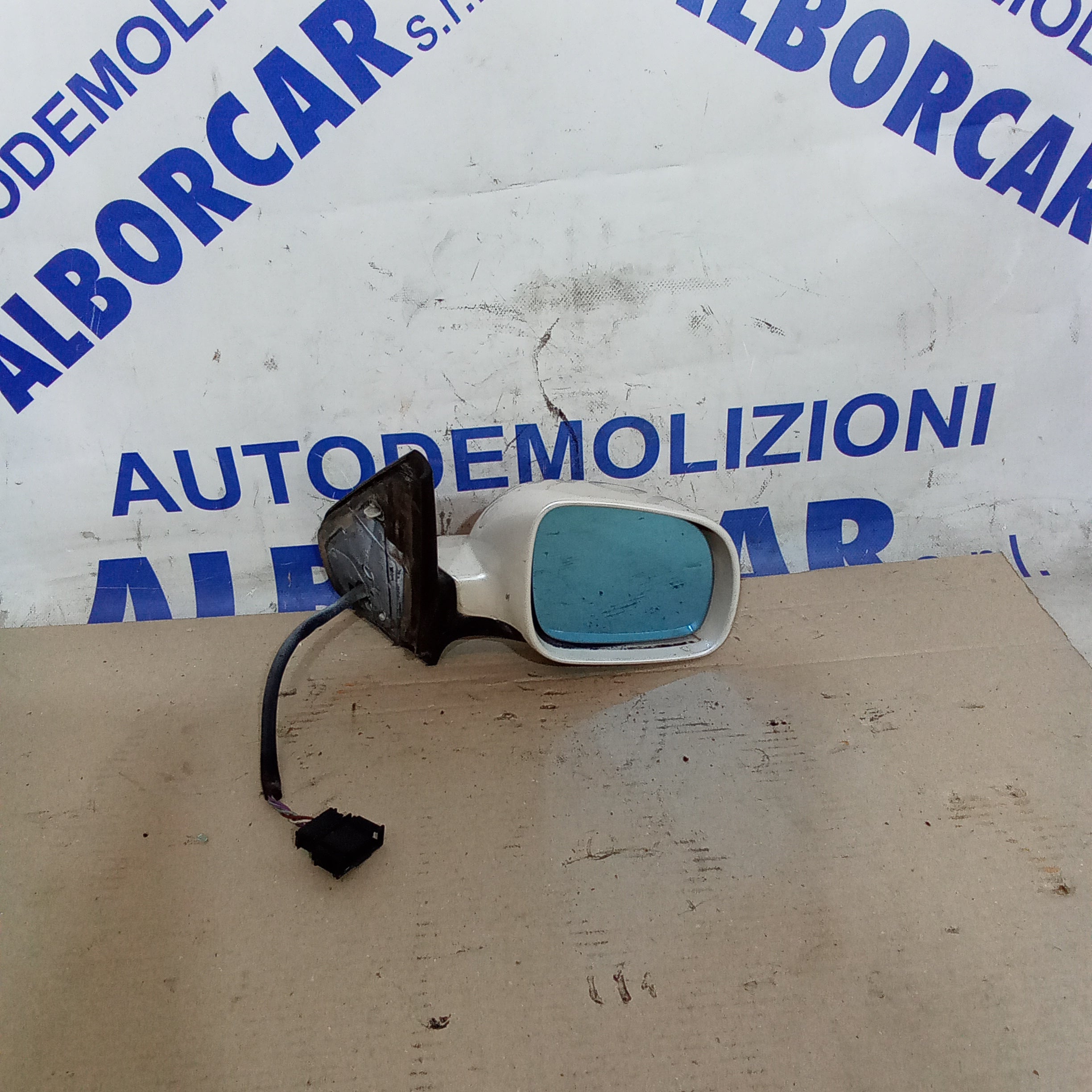Right front rearview mirror Volkswagen Polo year 1999
