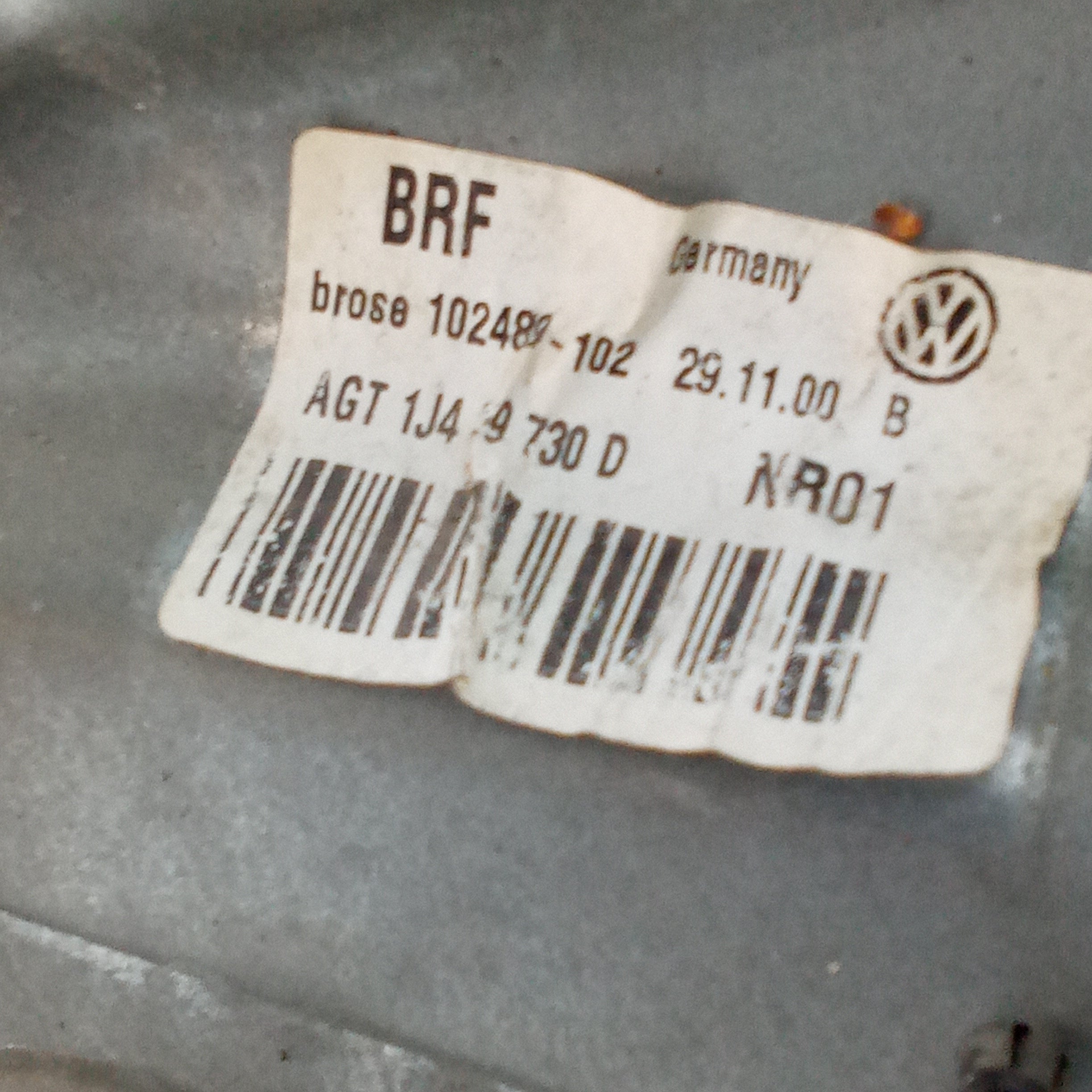 Right rear window regulator motor Volkswagen Golf 4
