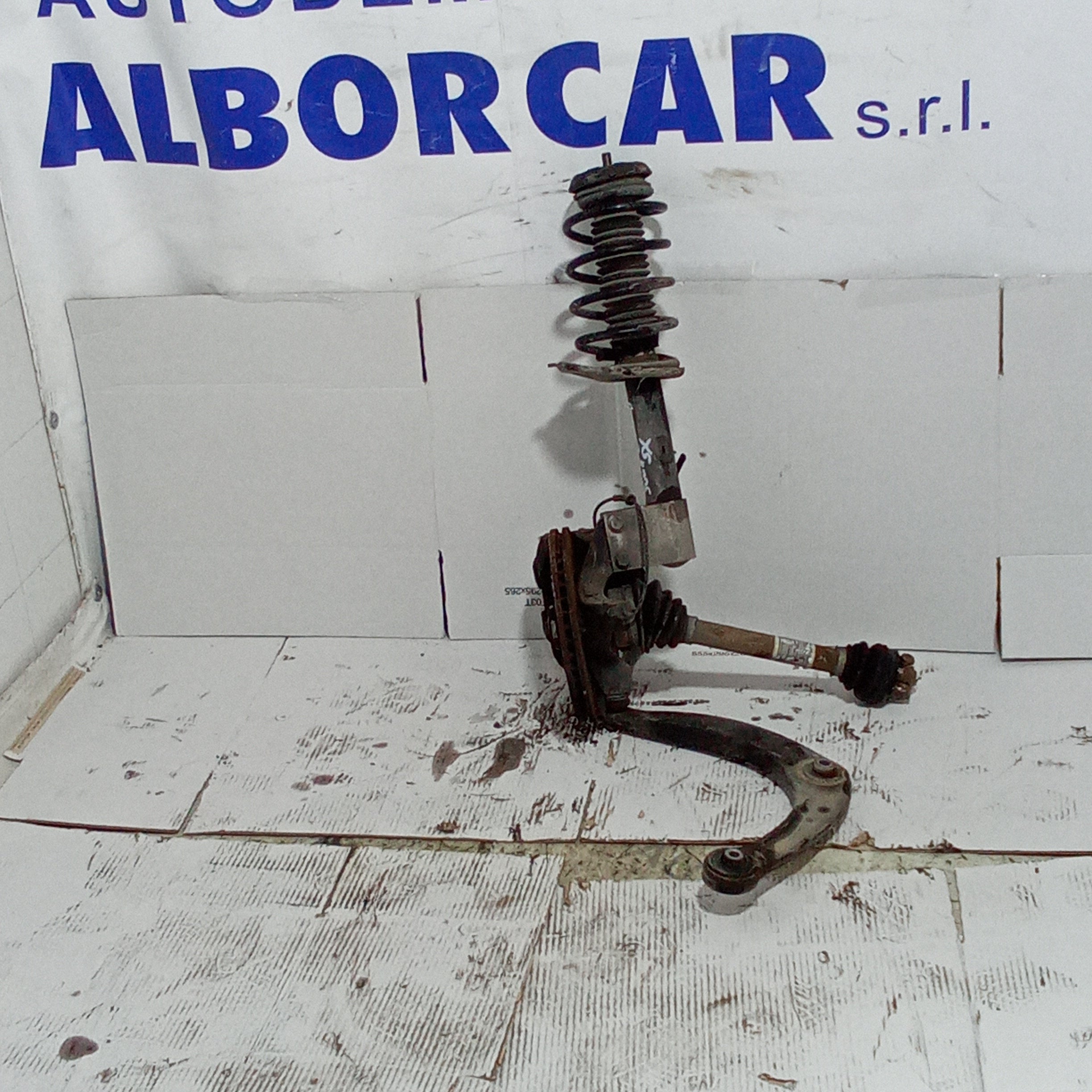 Fusello completo anteriore sinistro peugeot 3008 1.6 diesel anno 2009