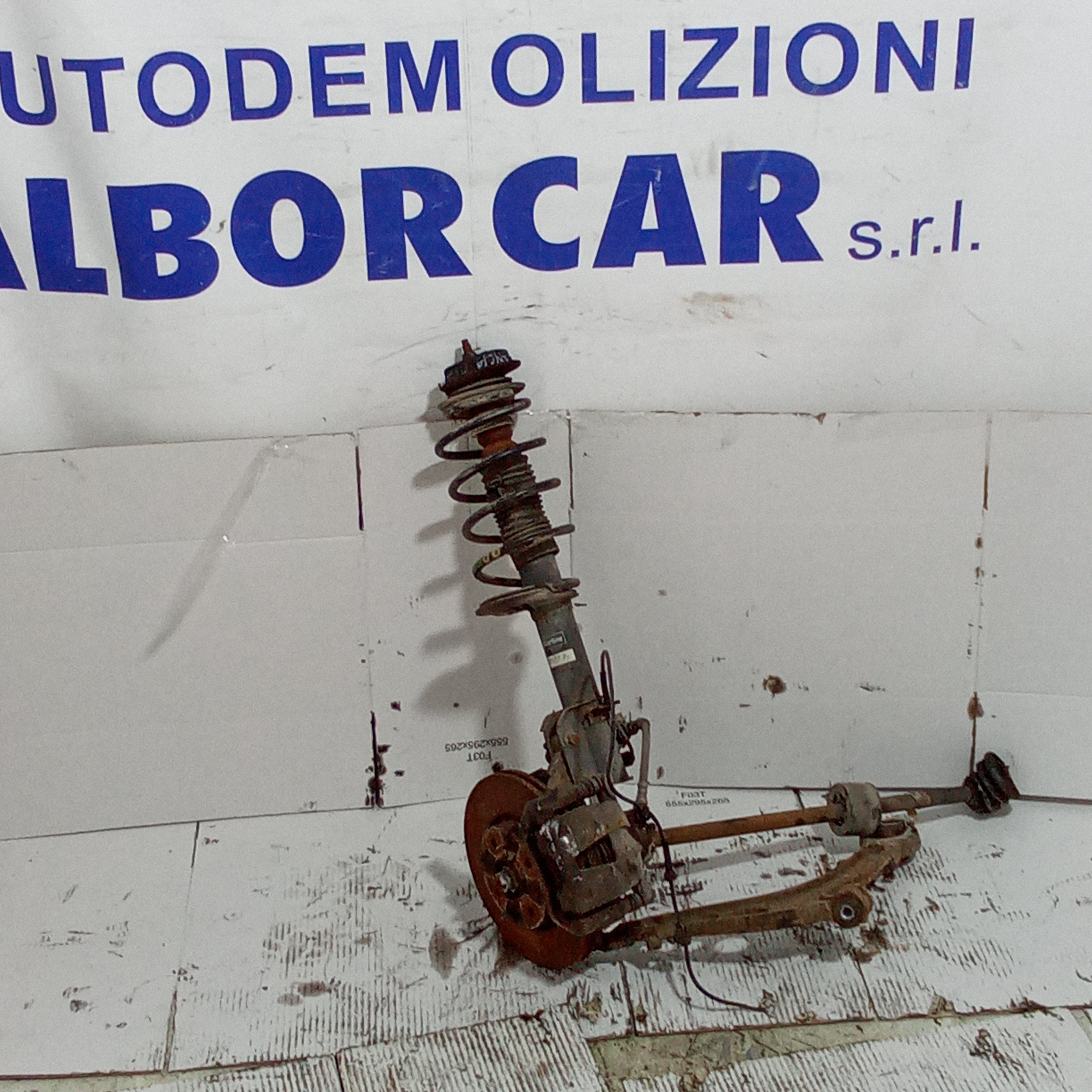 Fusello completo anteriore destro lancia musa 1.4 benzina anno 2005