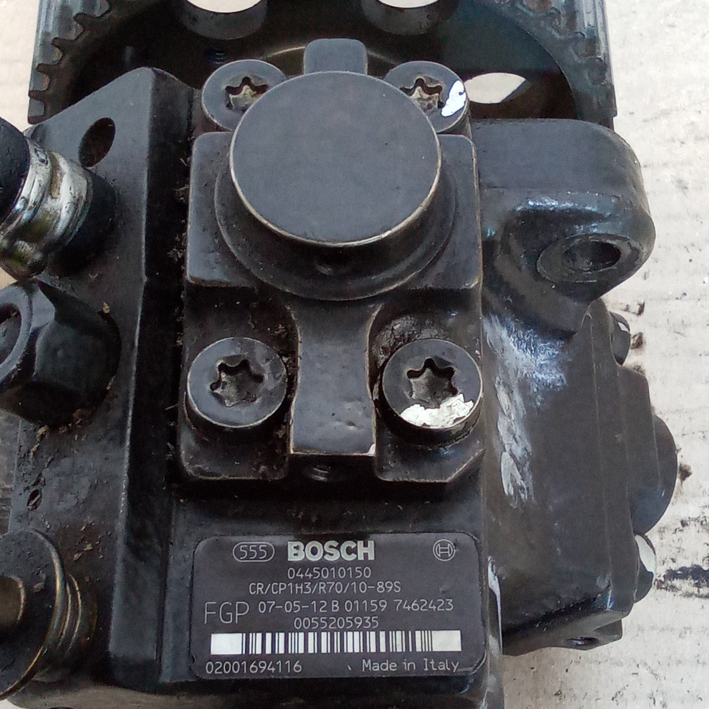 pompa gasolio  alfa 159 anno 2008