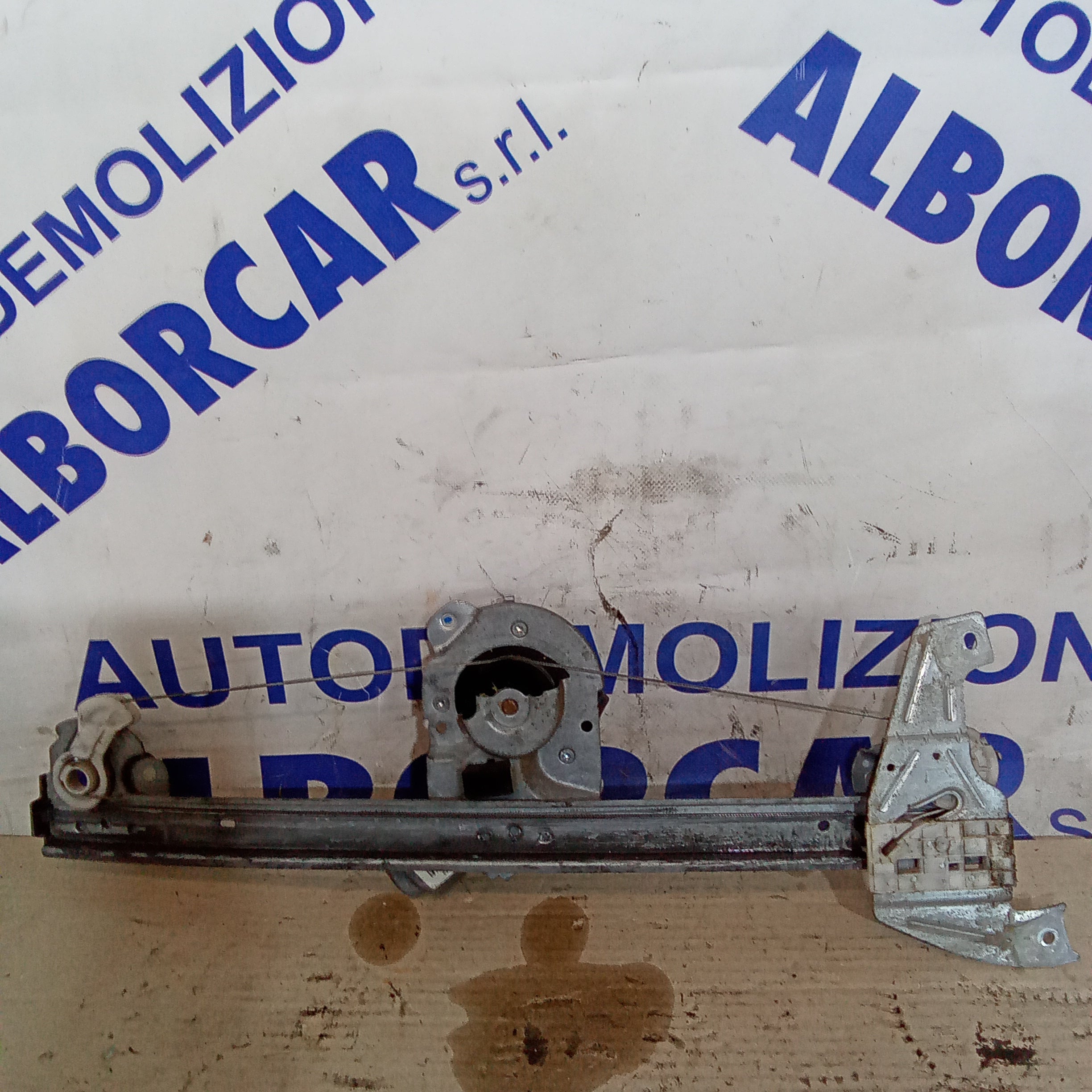 motorino alzavetri anteriore sinistro citroen C1 anno 2004