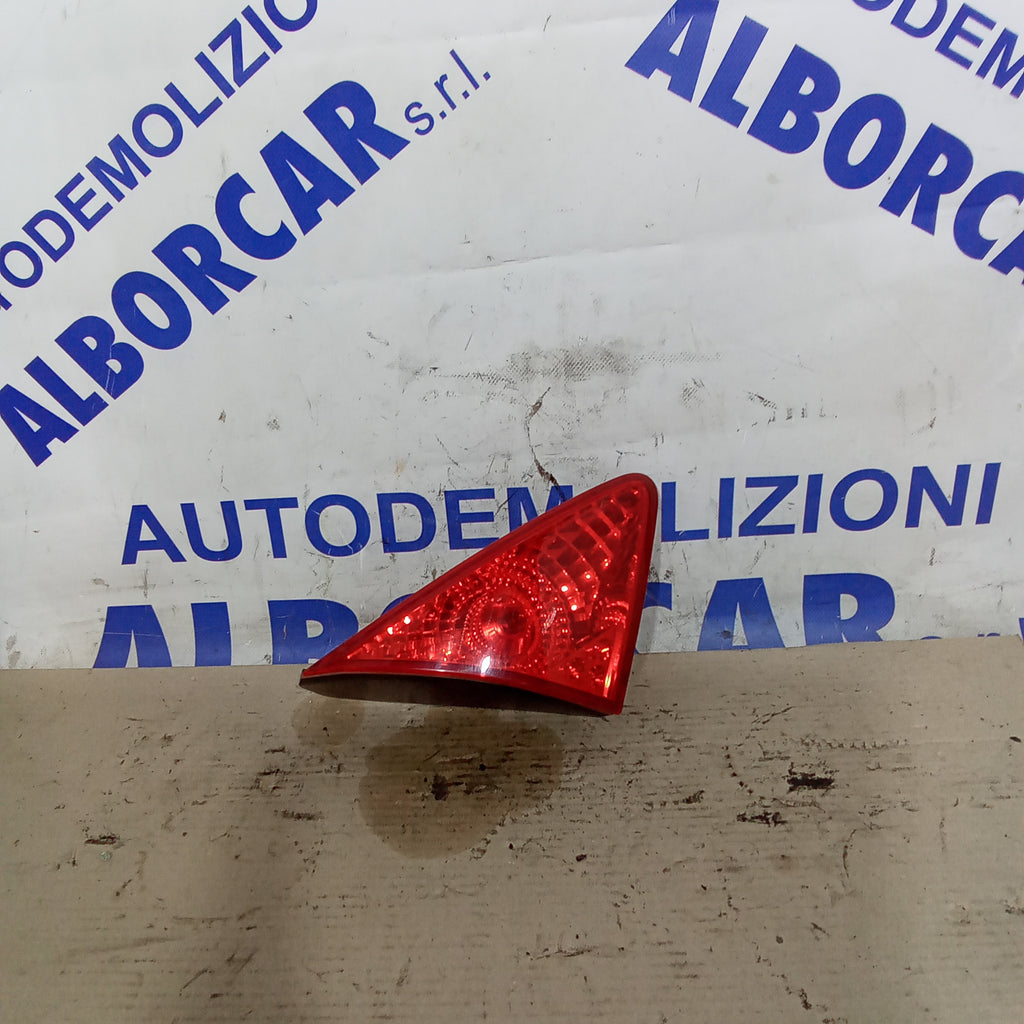 fanale stop posteriore destro interno peugeot 3008 anno 2013