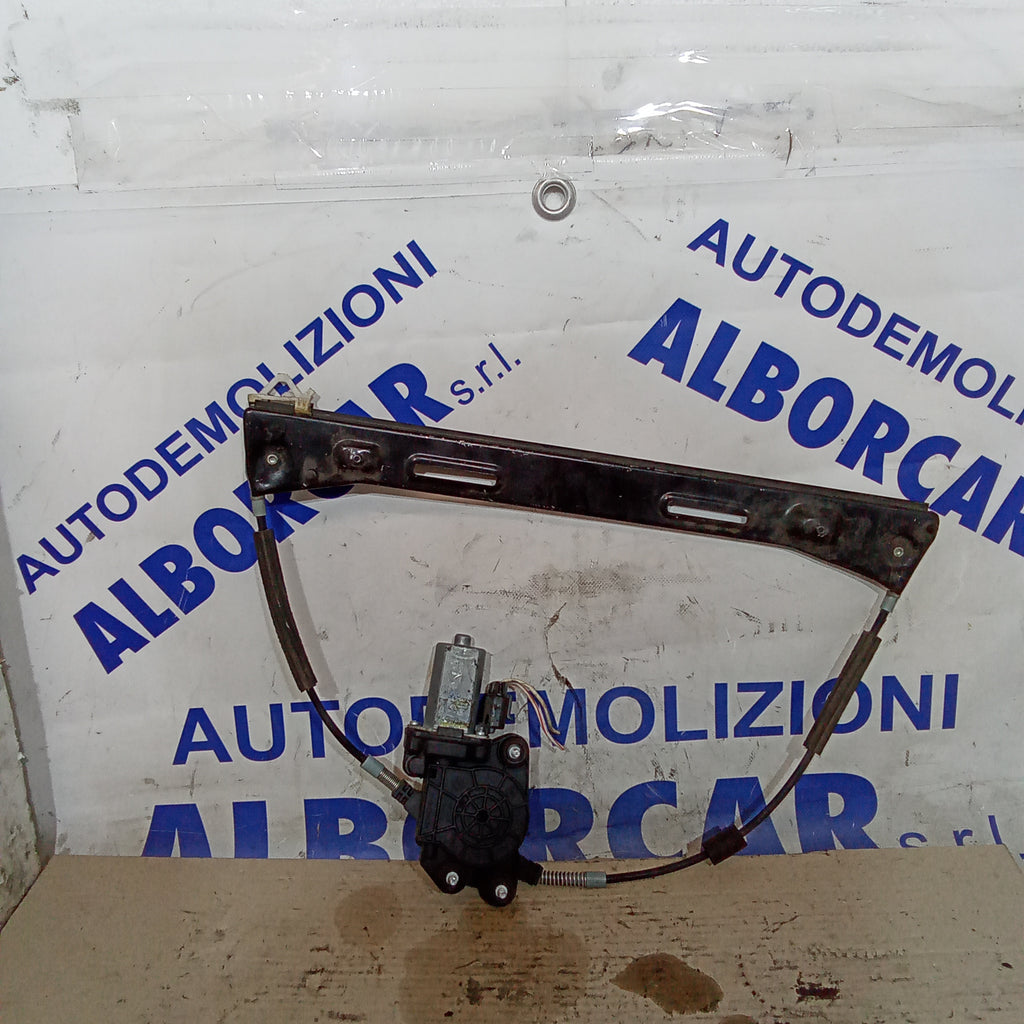 Motor del limpiaparabrisas delantero derecho Fiat Panda 3ª serie