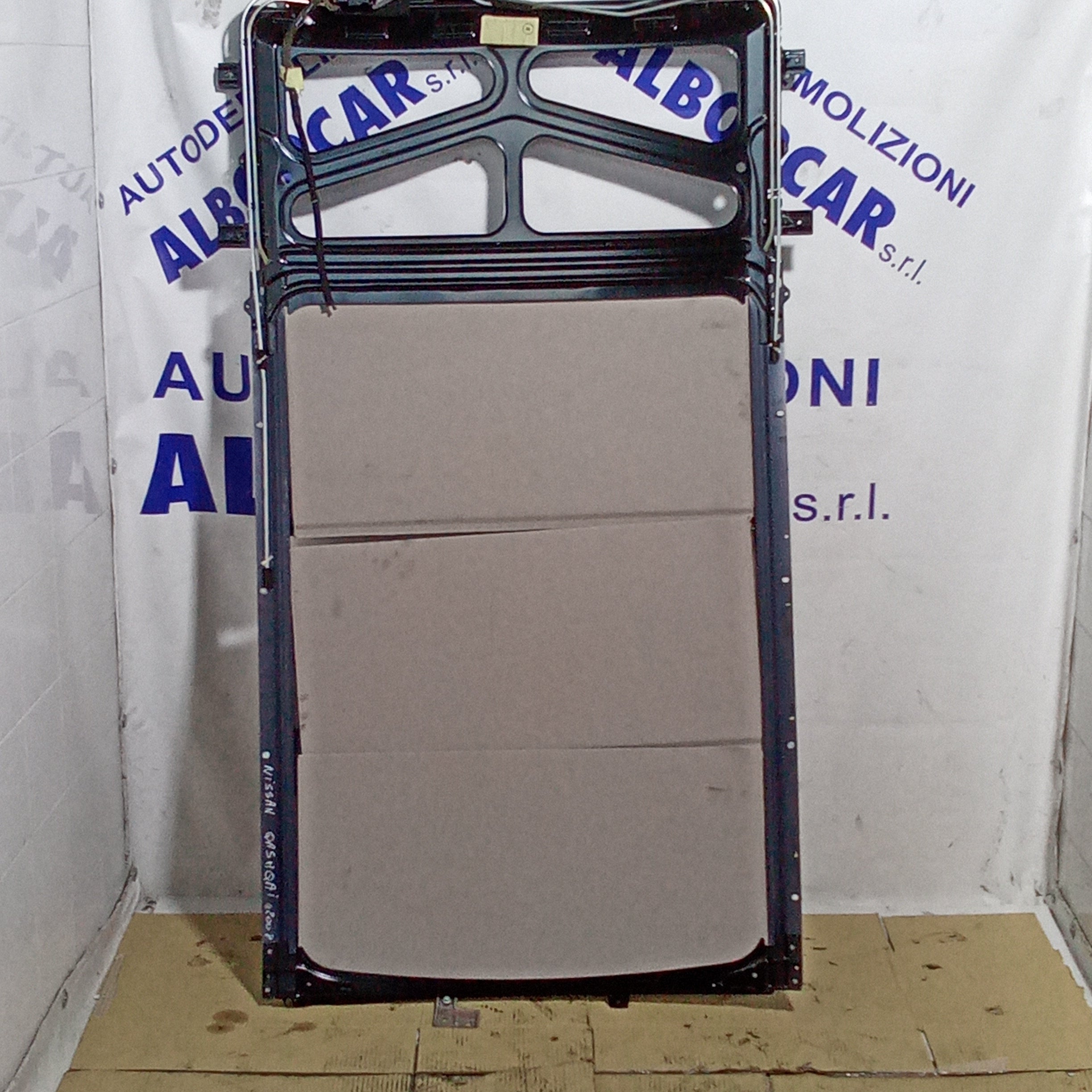 Nissan Qashqai 2008 panoramic sunroof interior