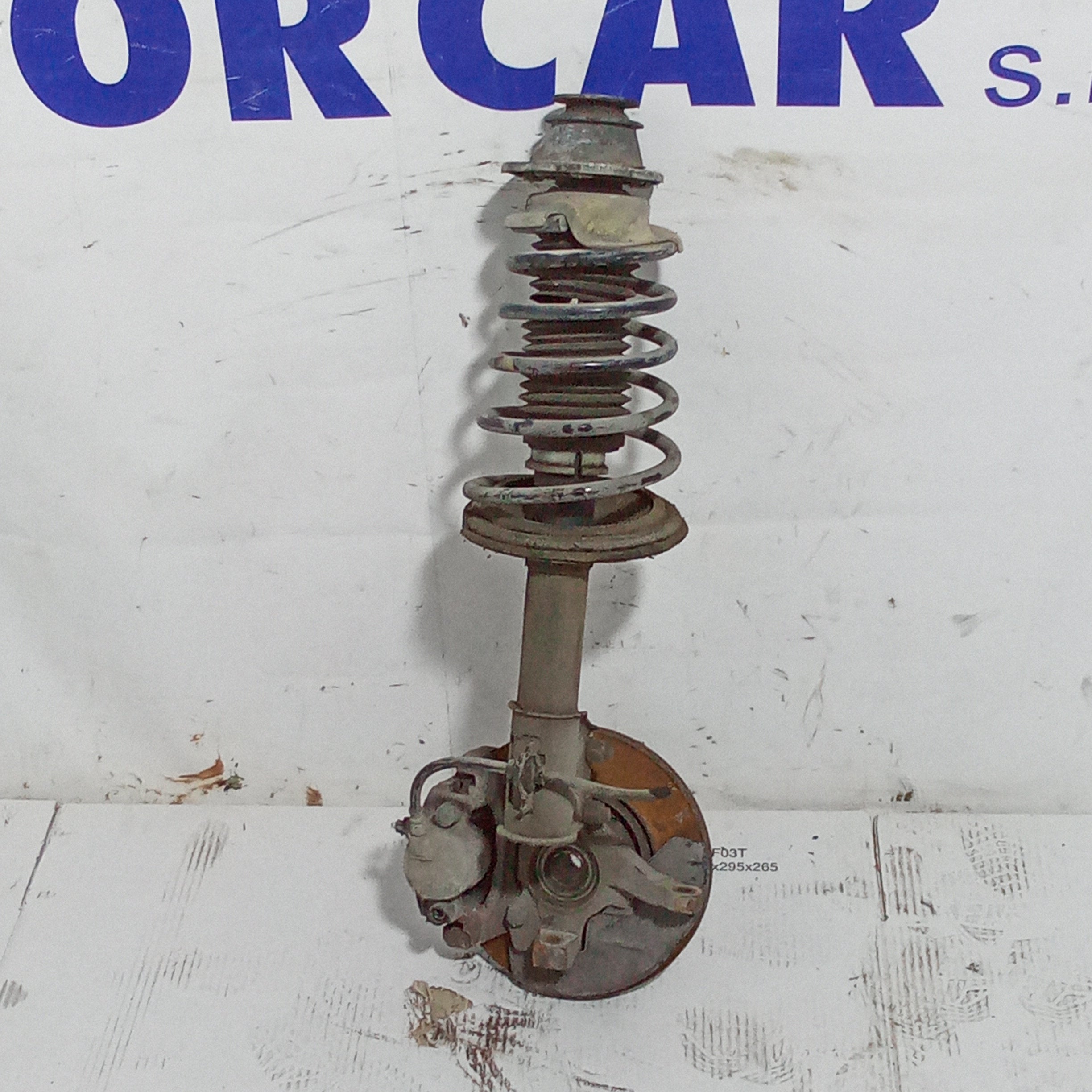 Fusello anteriore sinistro completo fiat doblo 1.9mjt anno 2009
