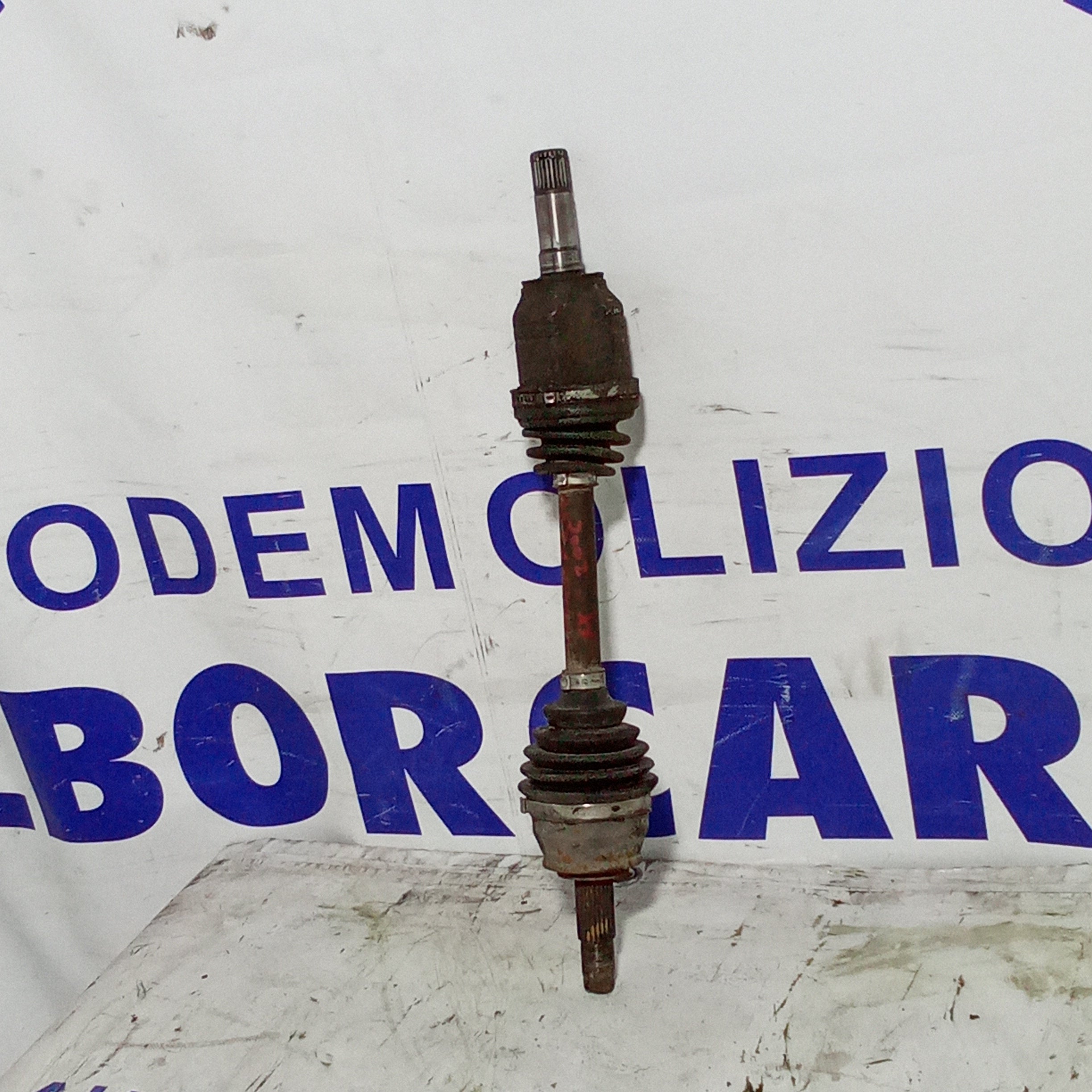semiasse anteriore sinistro lancia y 1.3mjt anno 2006
