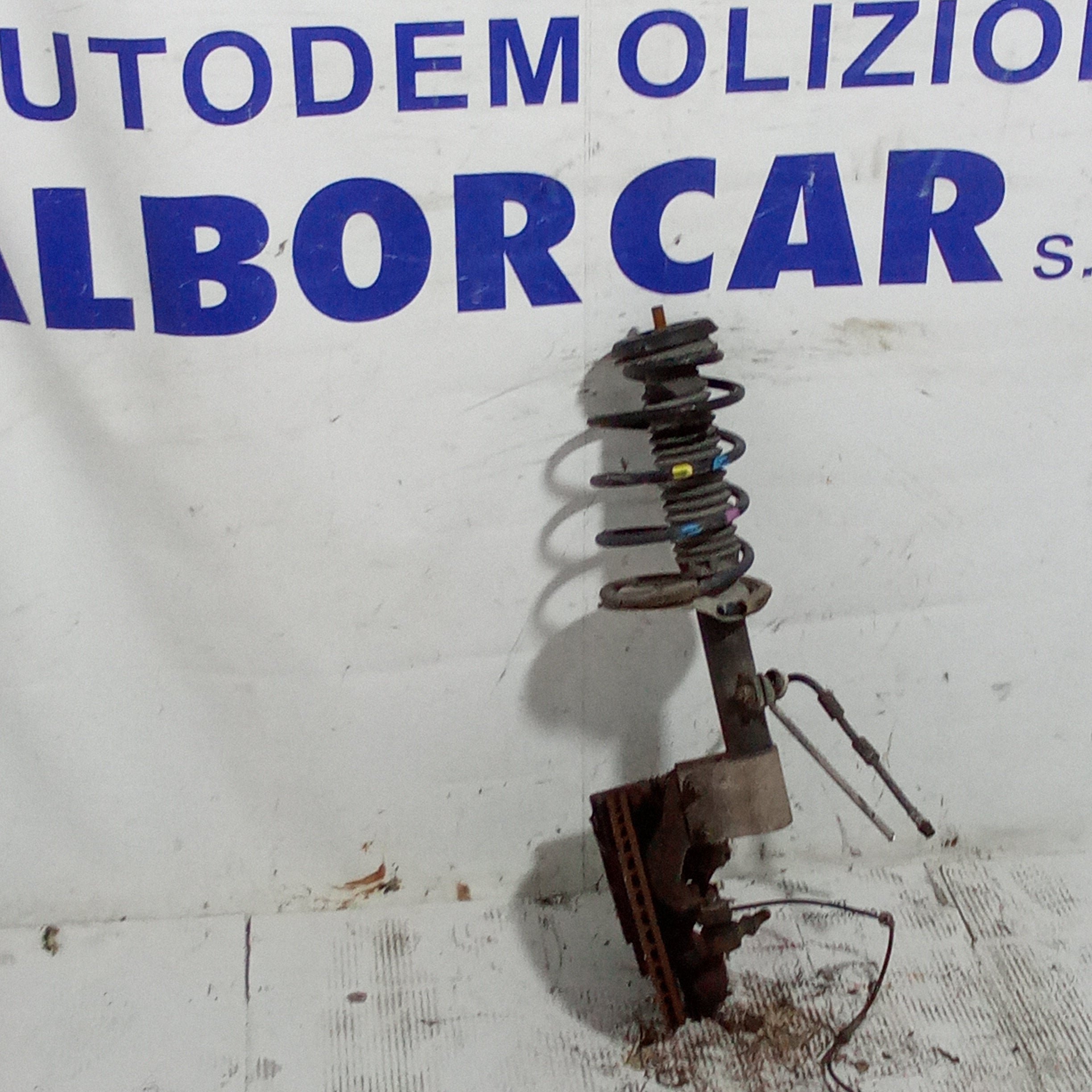Fusello completo anteriore sinistro citroen C4 1.4 benzina anno 2006