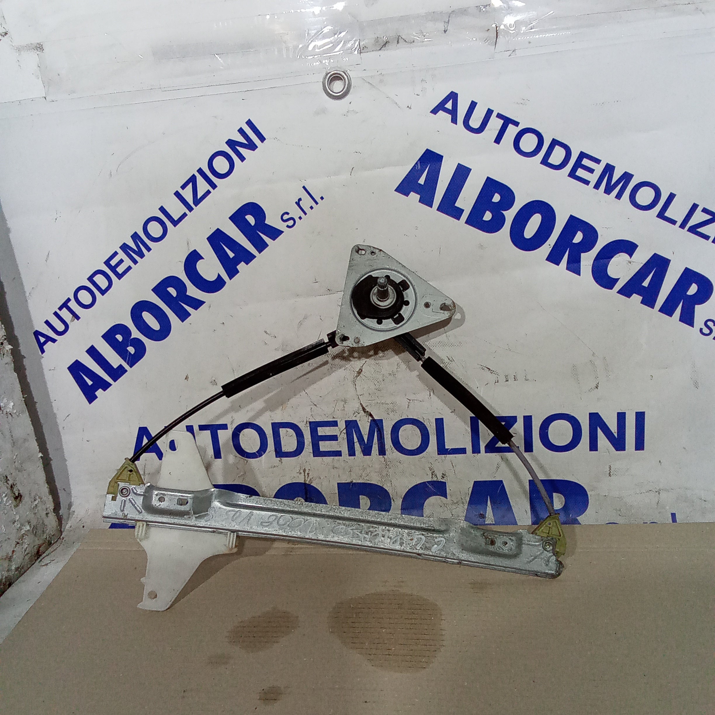 Motorino alzavetri posteriore sinistro citroen C4 picasso anno 2008