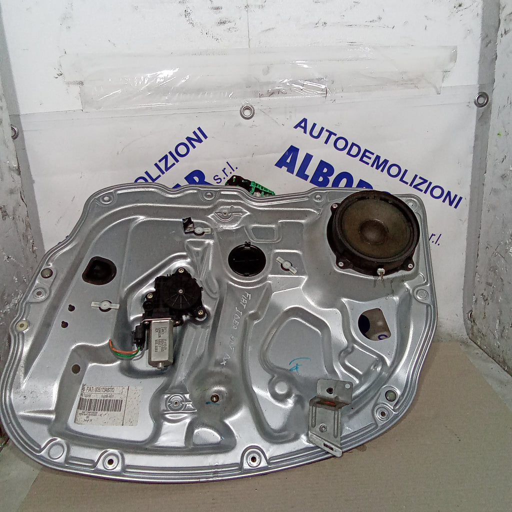 Motorino alzavetri completo anteriore destro fiat idea anno 2006