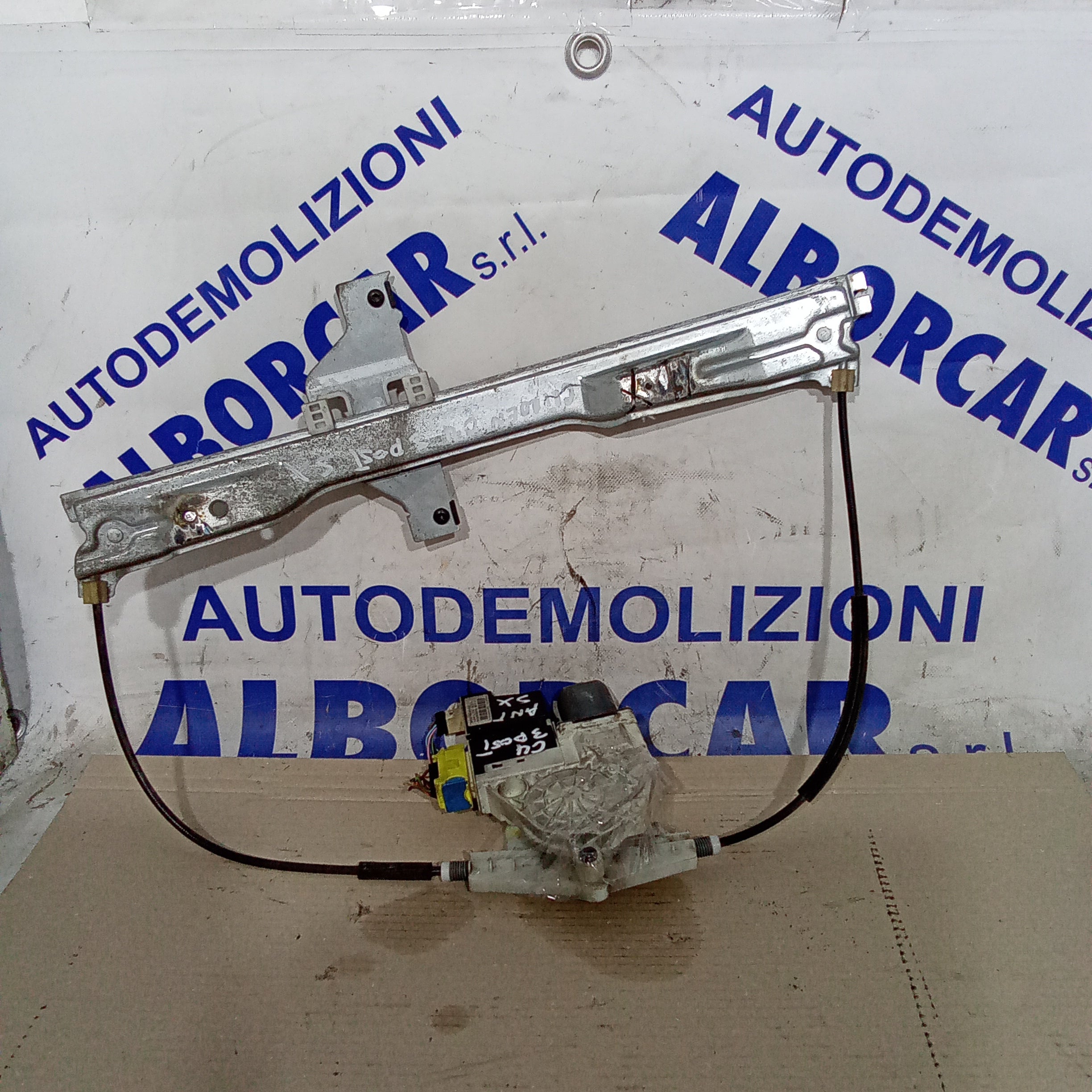 motorino alzavetri anteriore sinistro completo citroen C4 3 porte anno 2006