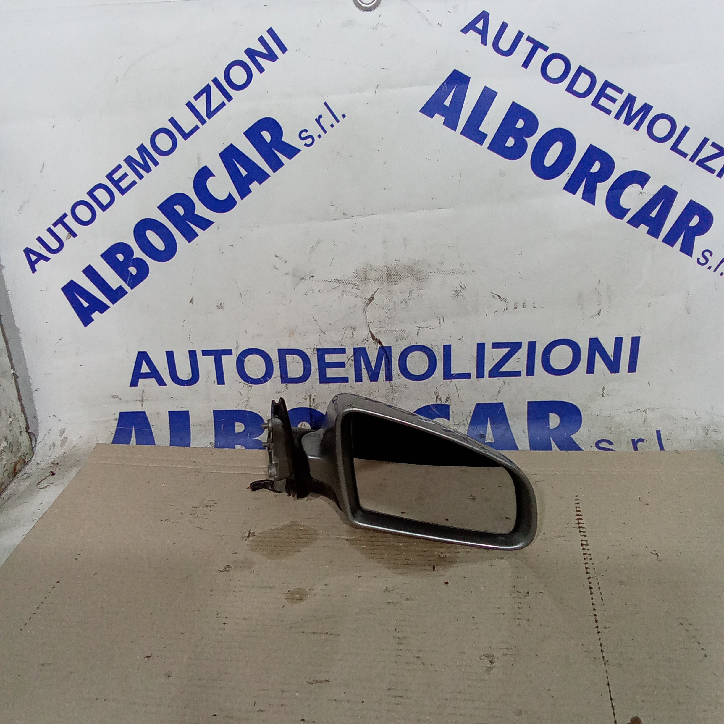 Specchietto retrovisore destro audi A4 anno 2004