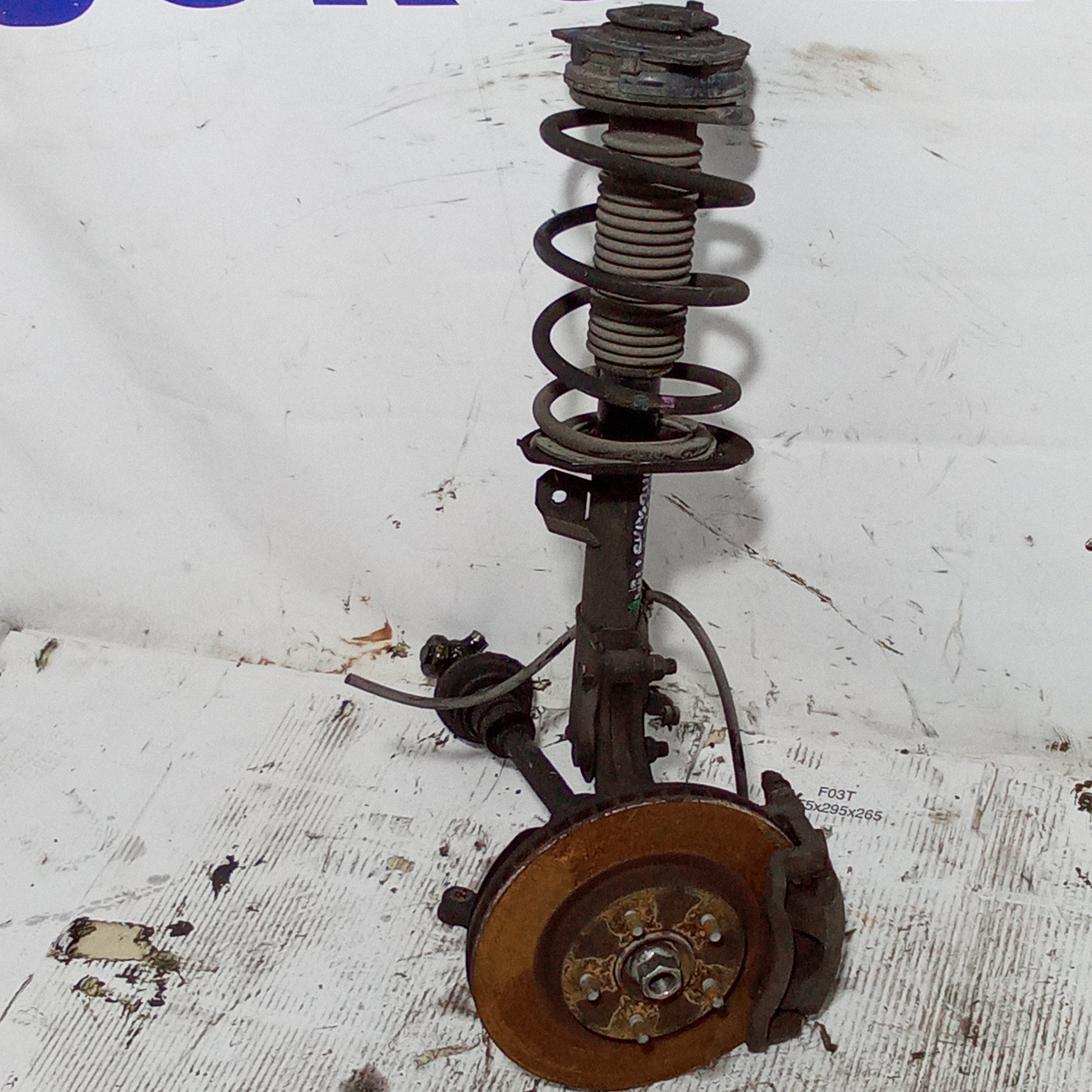 Fusello completo anteriore destro nissan quasquai 1.5 cdti anno 2006