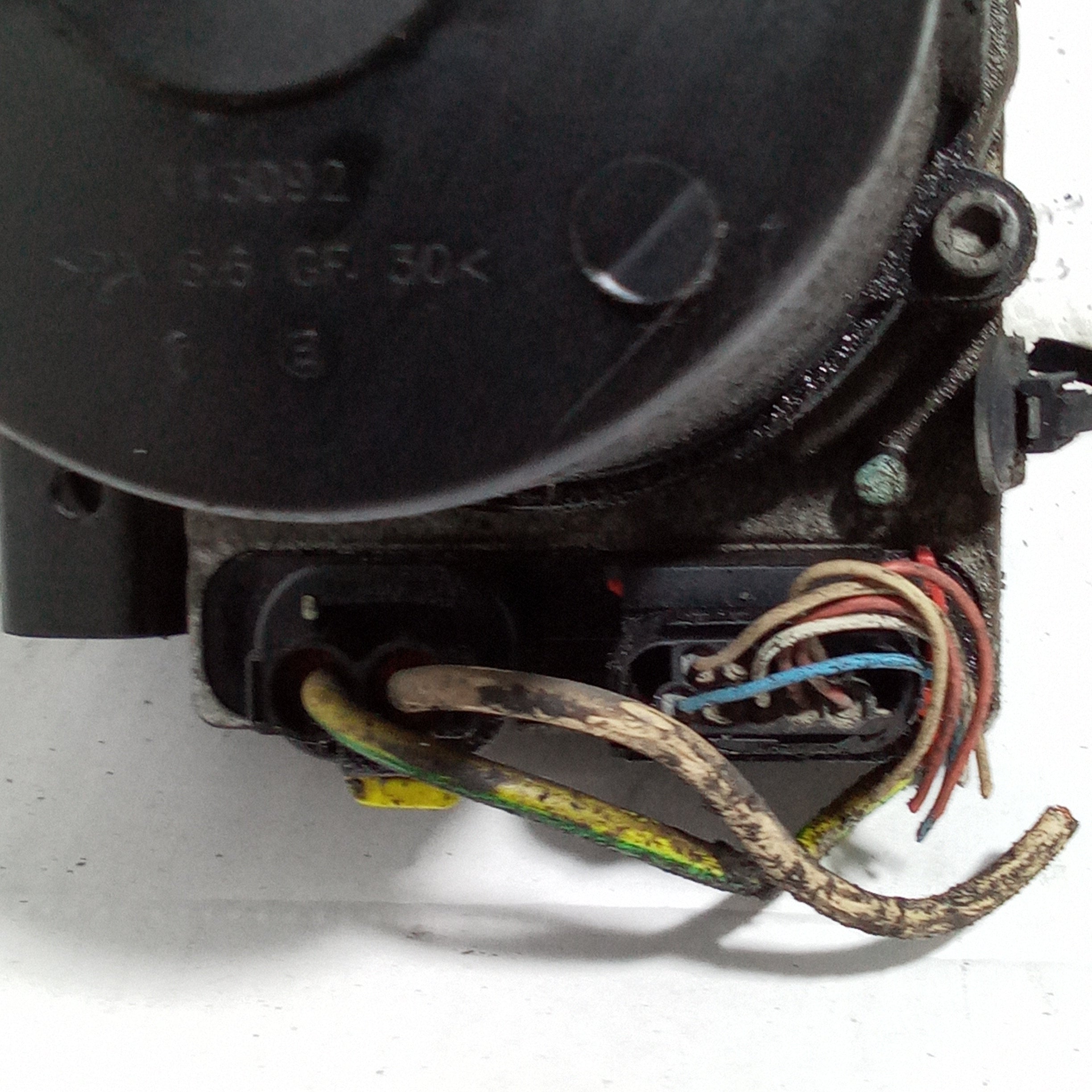 Pompa idroguida citroen C4 1.4 benzina compatibile con peugeot 3008hdi anno 2006