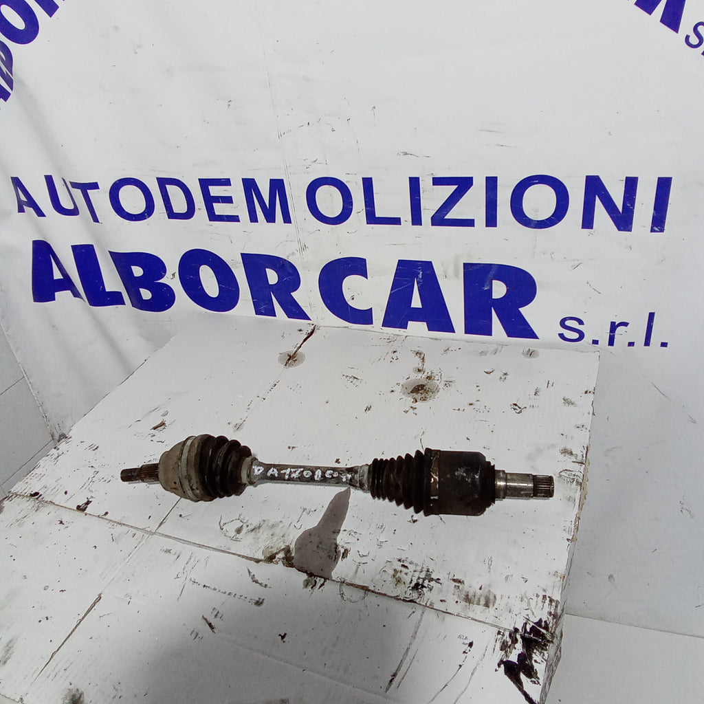 semiasse anteriore sinistro mercedes A170 diesel anno 2009