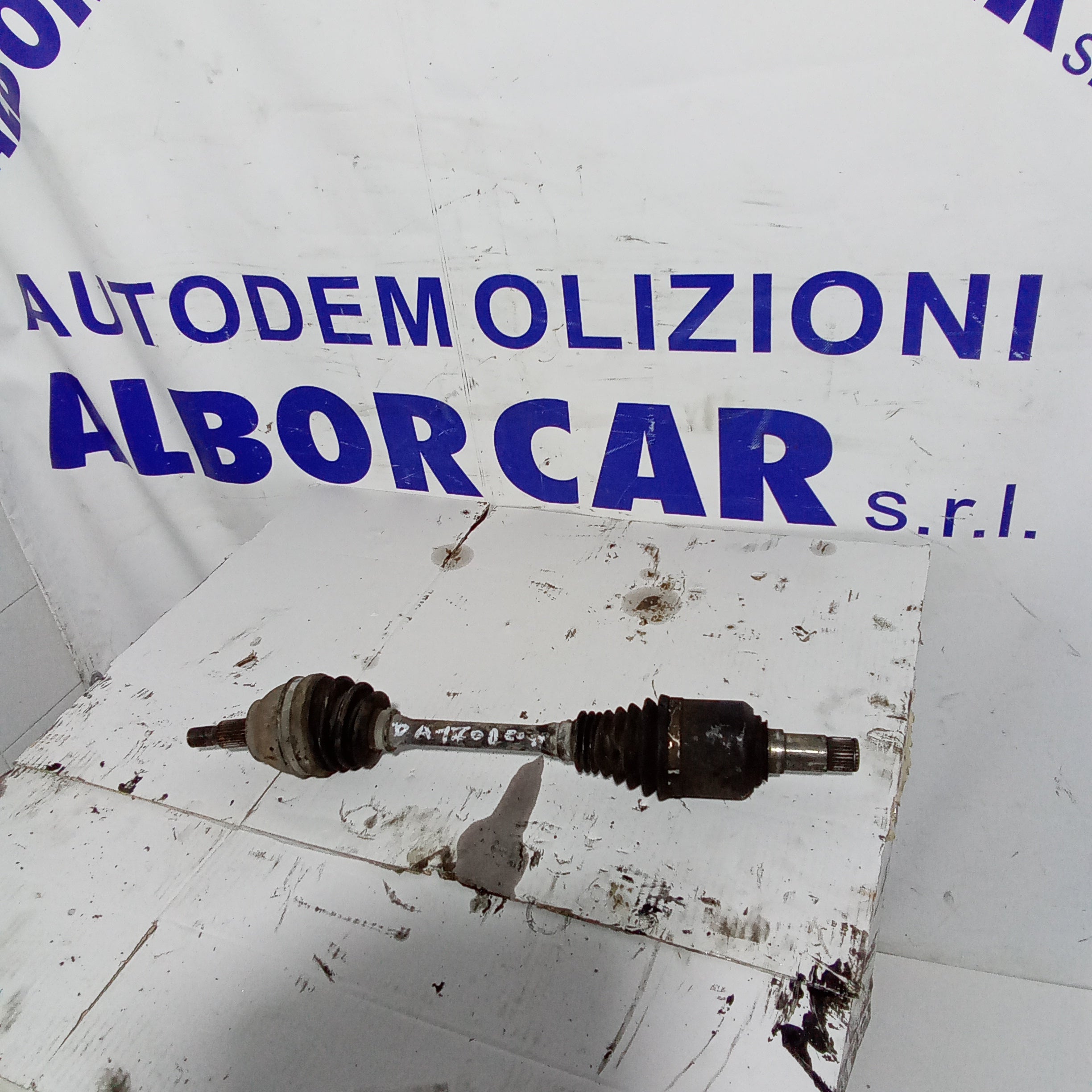 semiasse anteriore sinistro mercedes A170 diesel anno 2009