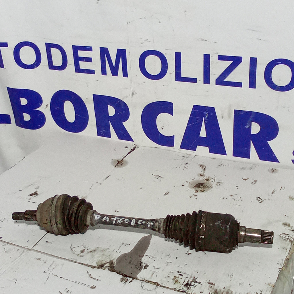 semiasse anteriore sinistro mercedes A170 diesel anno 2009