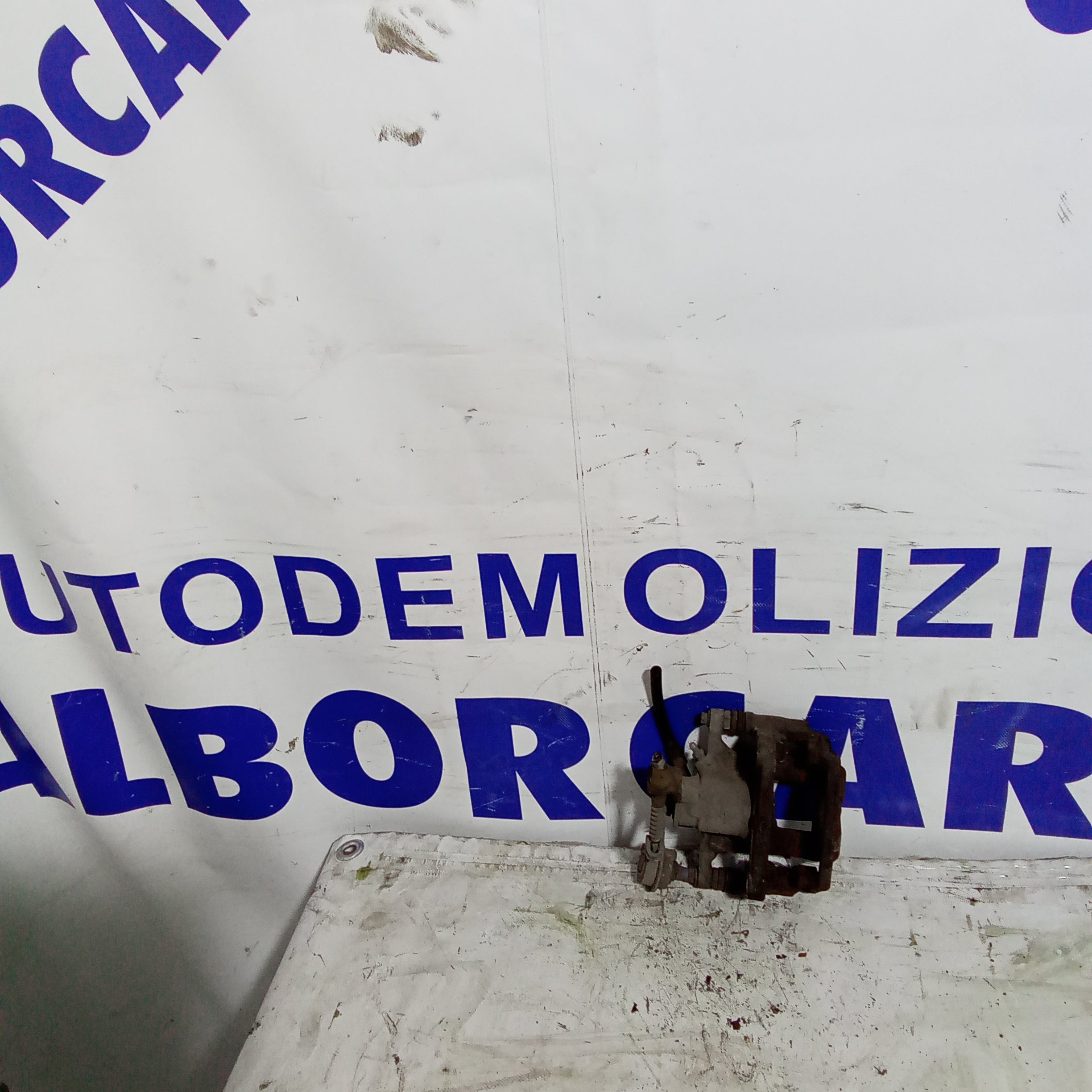 Pinza posteriore sinistra chevrolet orlando 2.0 diesel anno 2011