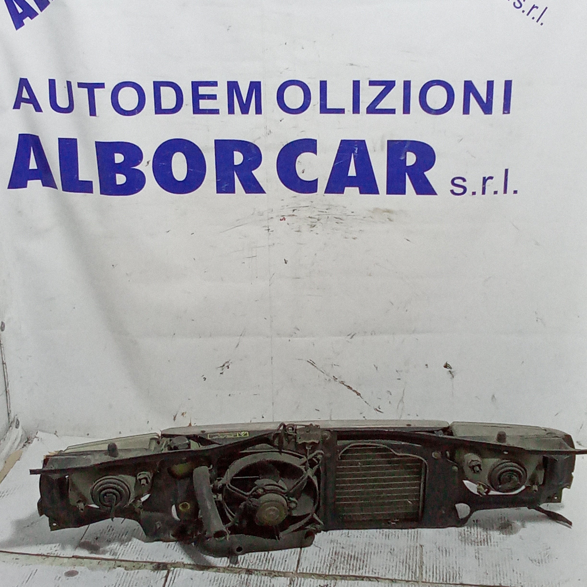 Calandra completa lancia y10 anno 1994