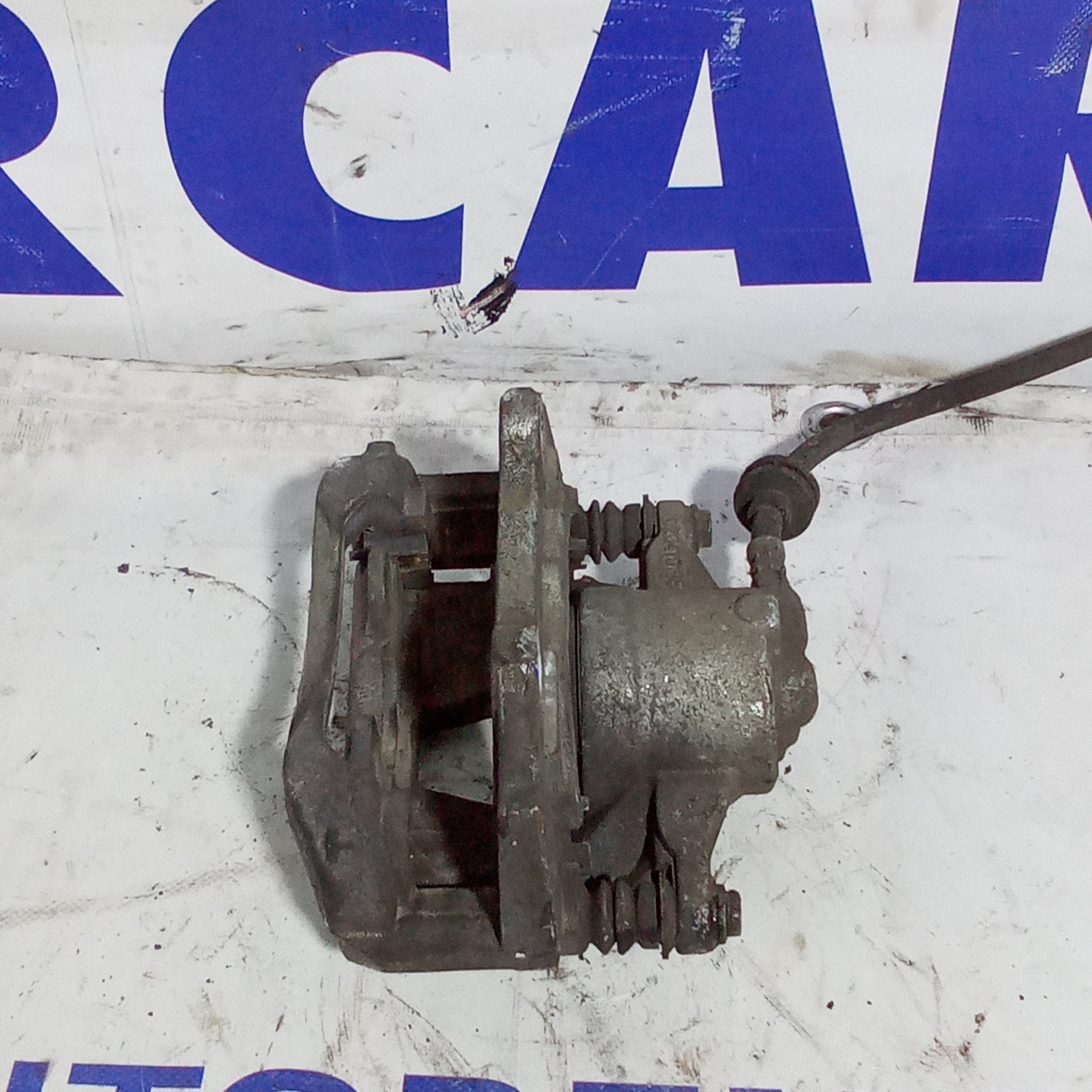 Pinza freni anteriore destra fiat 500L1.6mjt anno 2014
