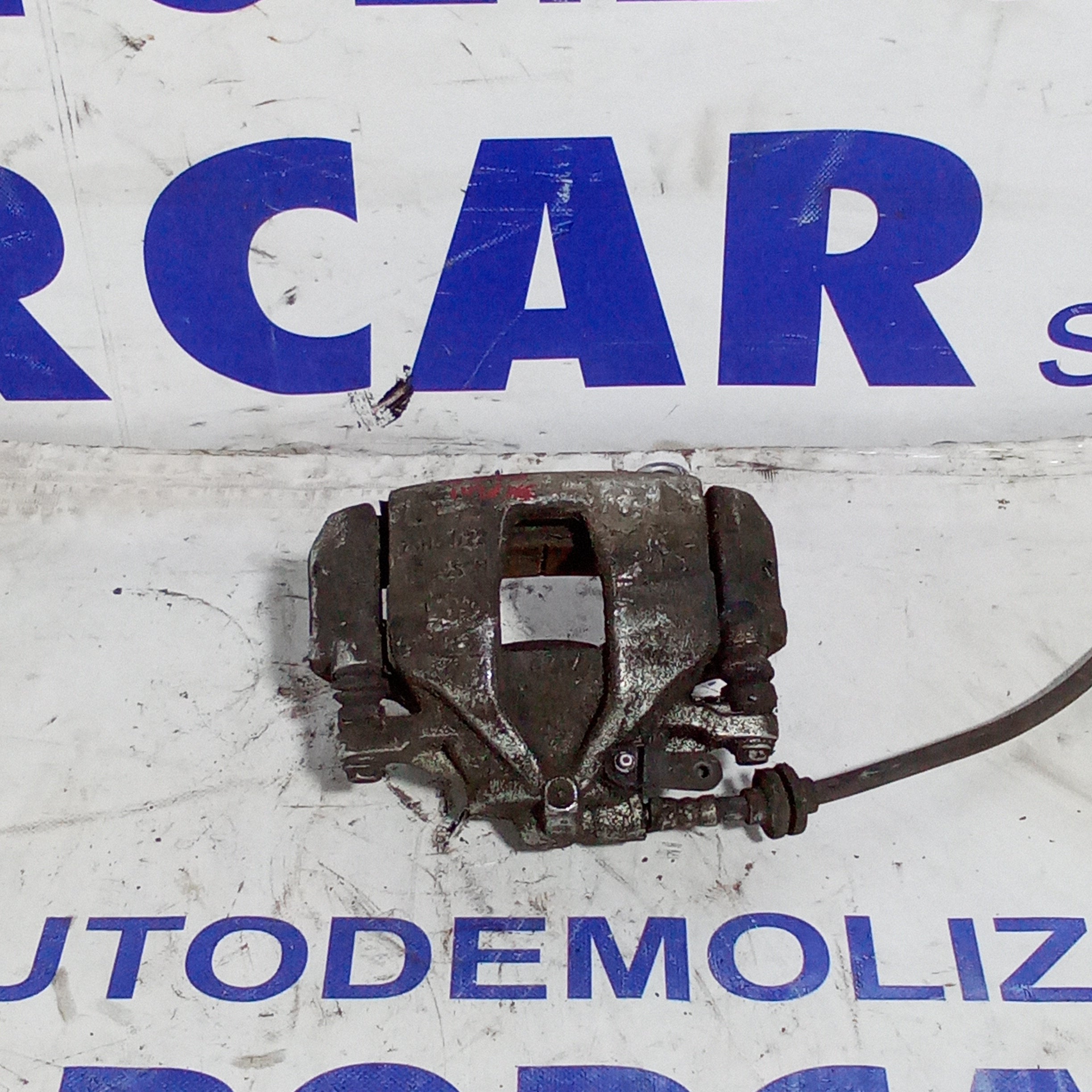 Pinza freni anteriore sinistra fiat 500L 1.6mjt anno 2014
