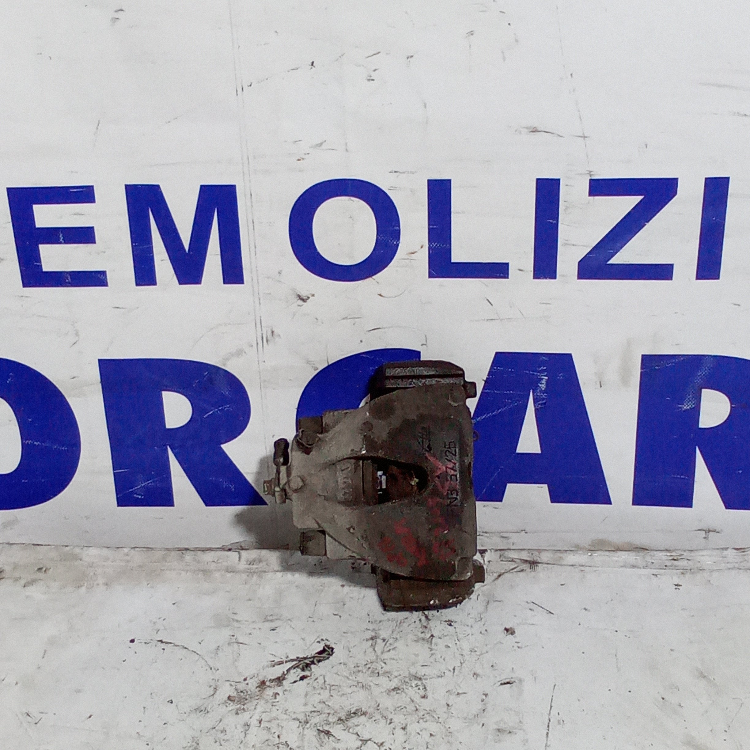 Pinza freni anteriore sinistra opel astra 1.7cdti anno 2005