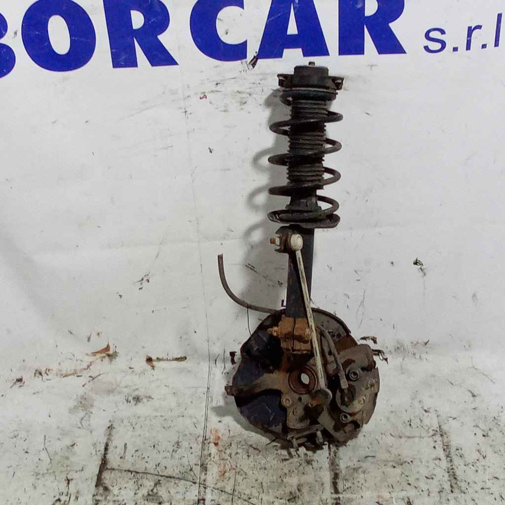 Mangueta delantera izquierda Volkswagen Golf 5 1.9 TDI año 2004/2008
