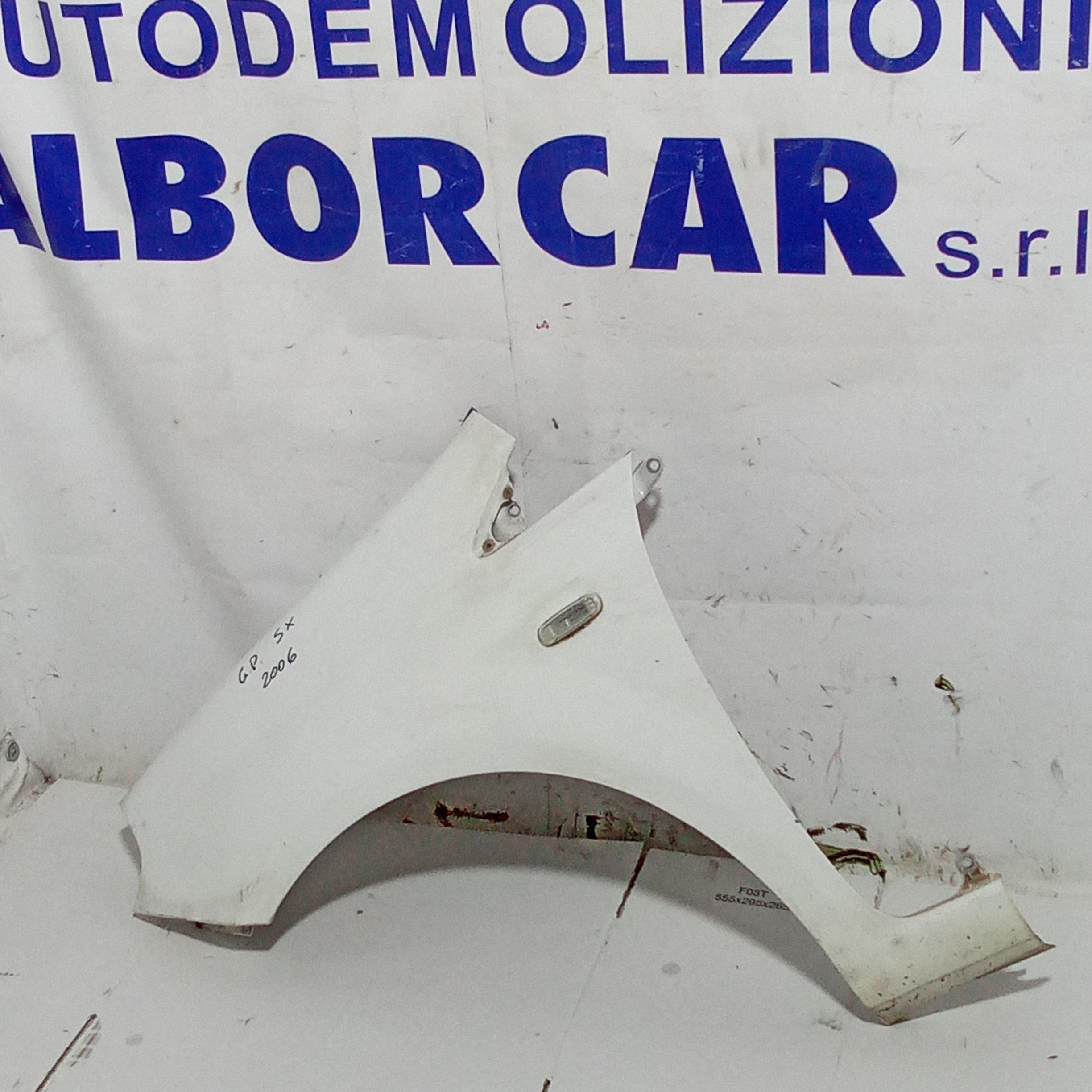 parafango fianchetto anteriore sinistro fiat grande punto anno 2006