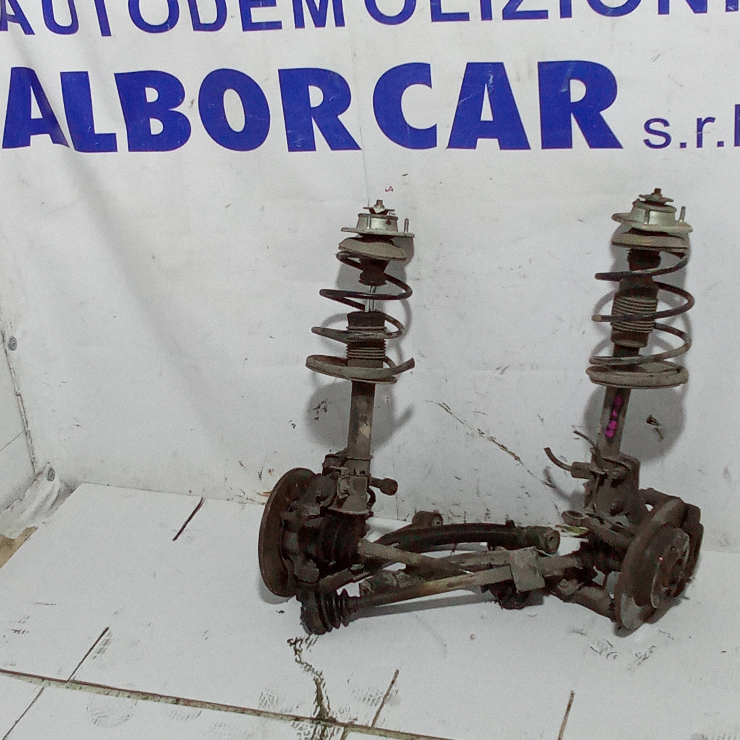 Fuselli coppia completa fiat 600 1.1 benzina anno 2004 vendibili anche singolarmente