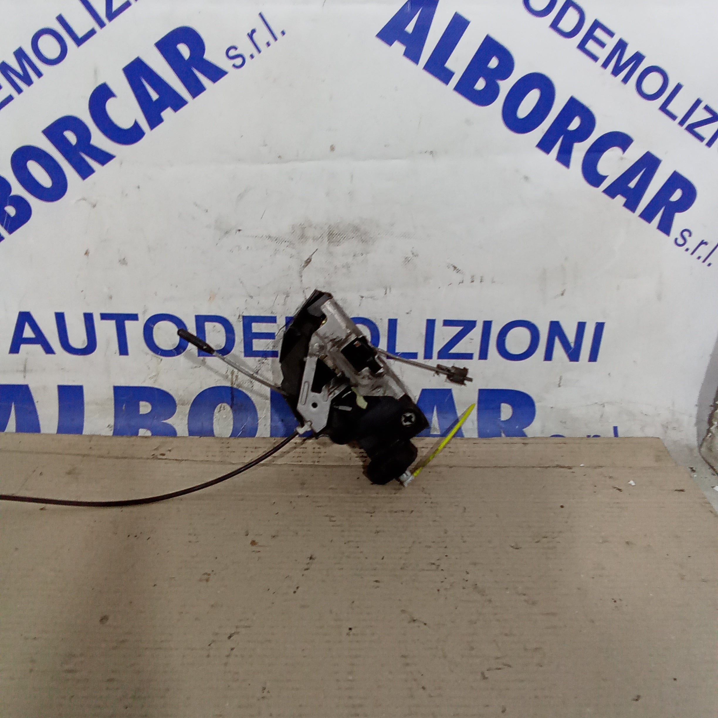 Serratura anteriore destra mercedes A170 anno 2008