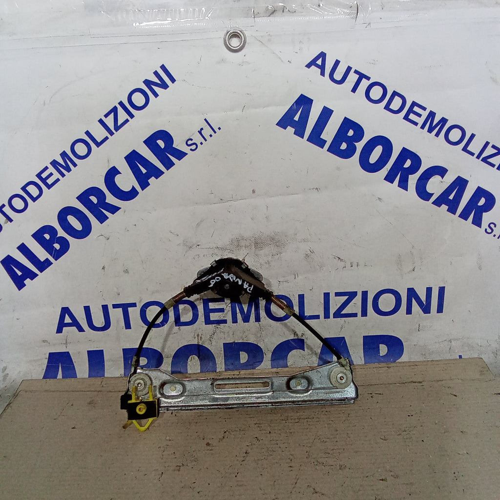 Macchinetta alzavetri posteriore sinistra fiat panda anno 2006