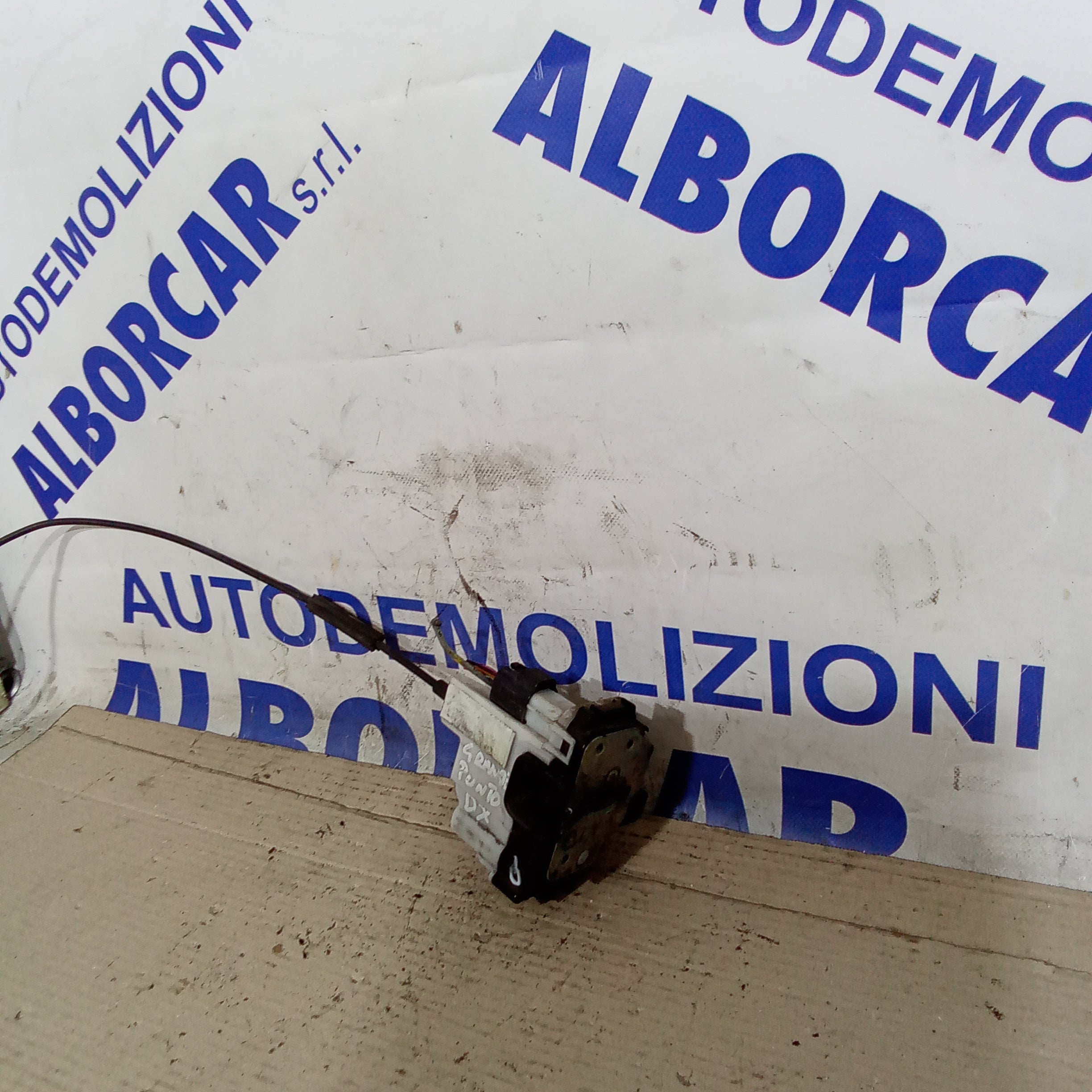 Serratura anteriore destra fiat grande punto anno 2006