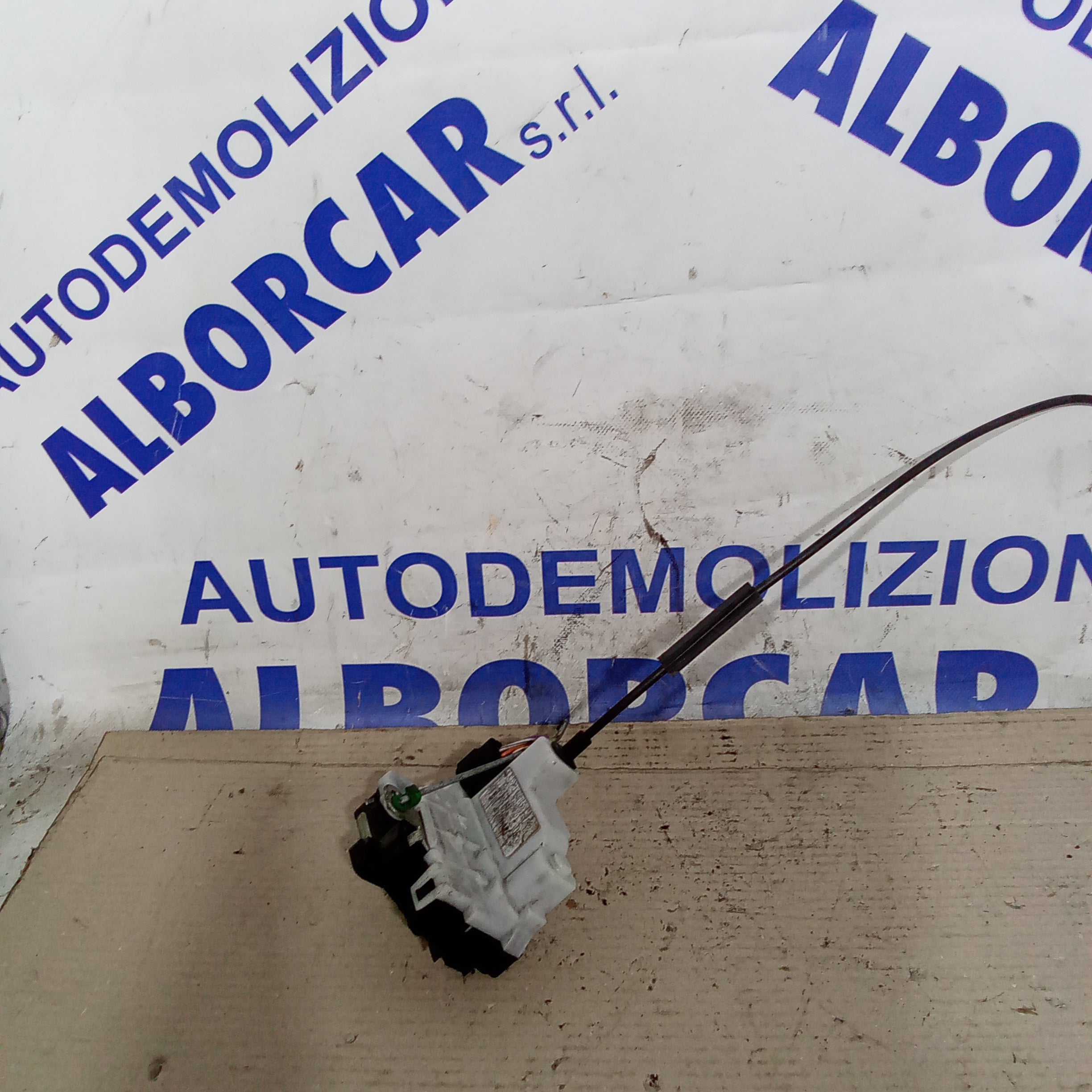 Serratura anteriore destra fiat grande punto anno 2006