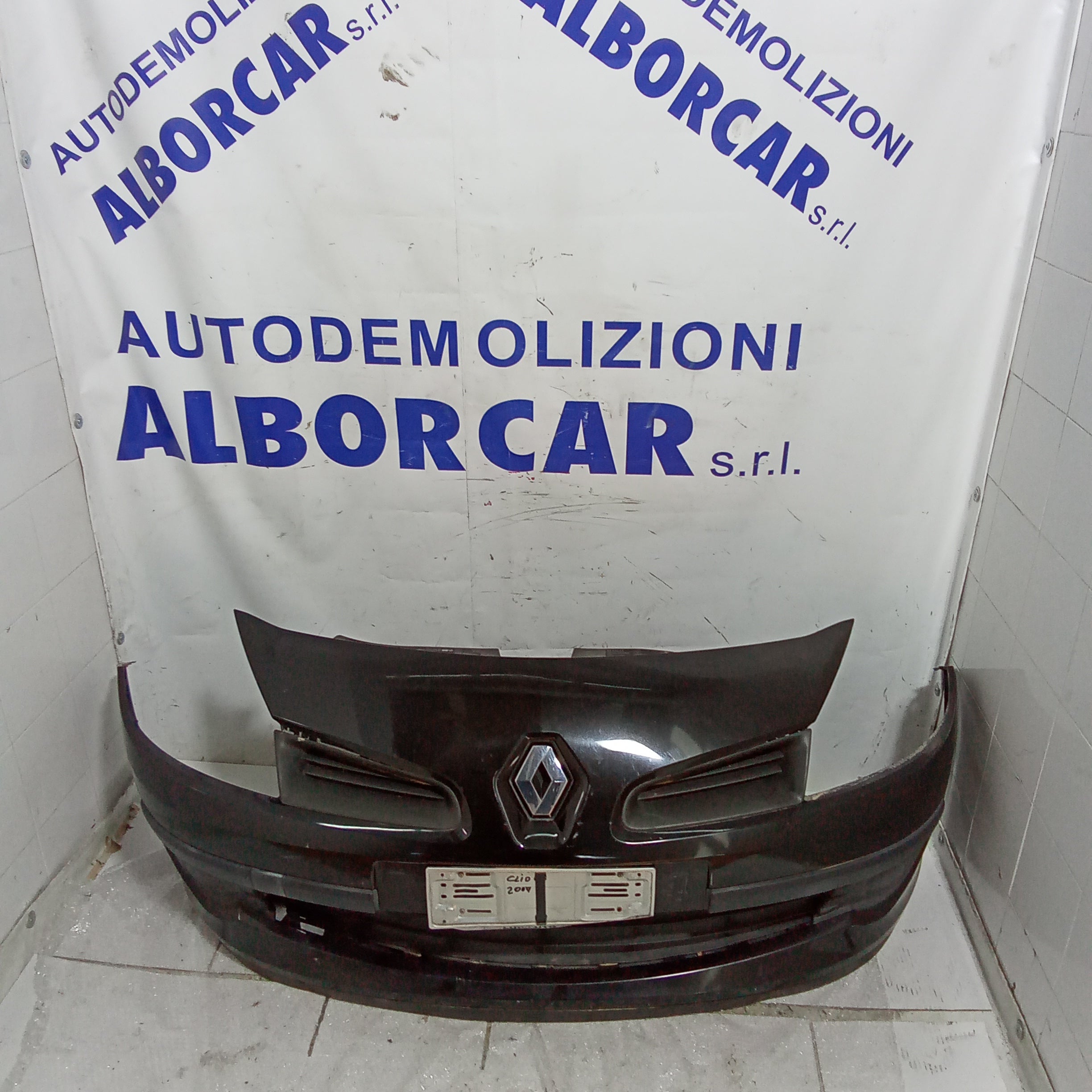 Front bumper Renault Clio year 2007