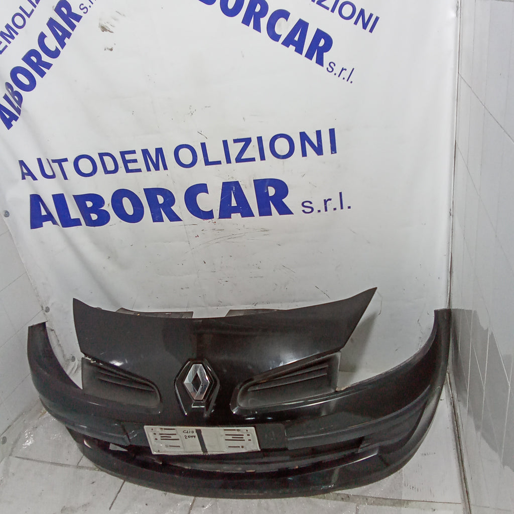 Front bumper Renault Clio year 2007