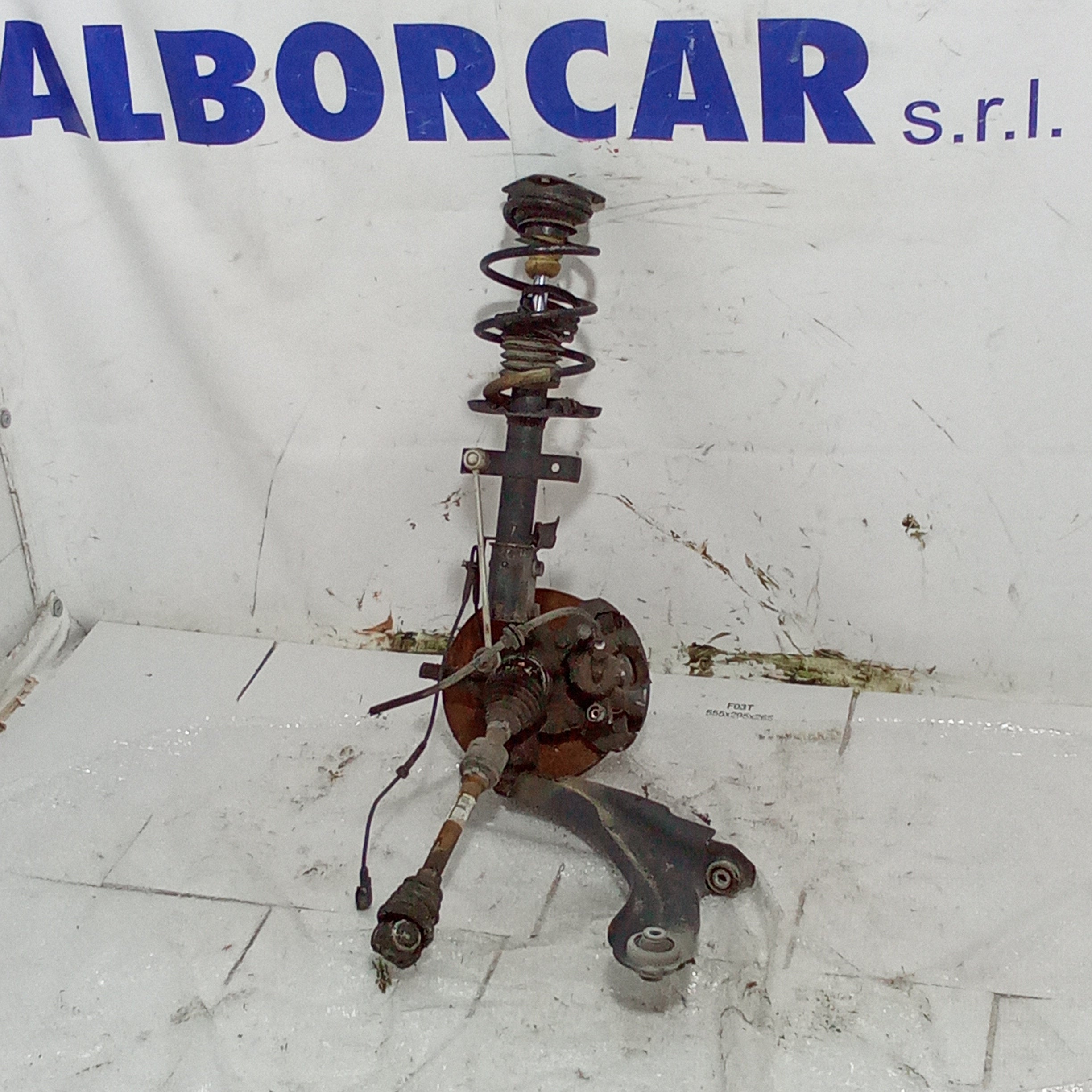 Front left hub assembly Renault Clio 1.5 CDTI year 2015