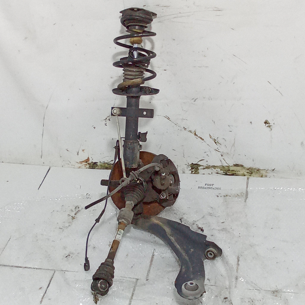 Front left hub assembly Renault Clio 1.5 CDTI year 2015
