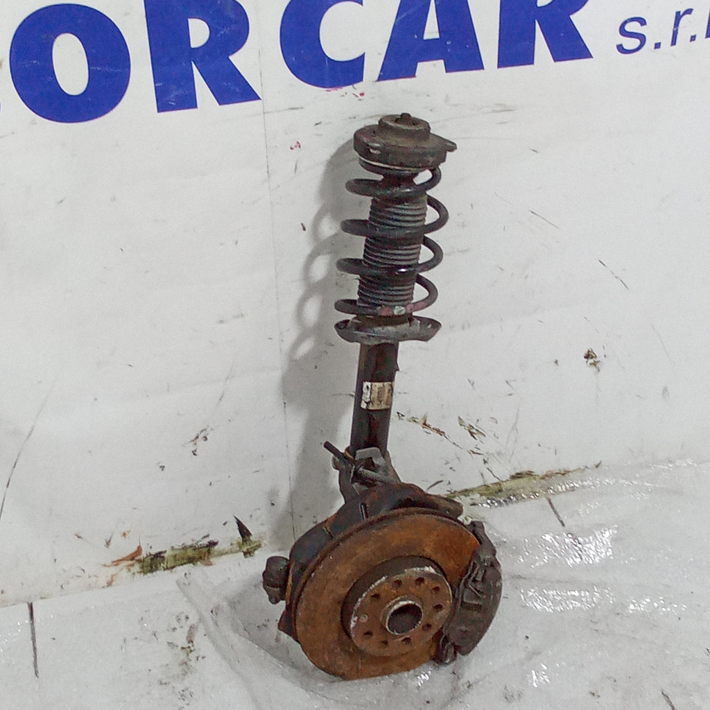 Front right steering knuckle Audi A3 2.0TDI year 2003